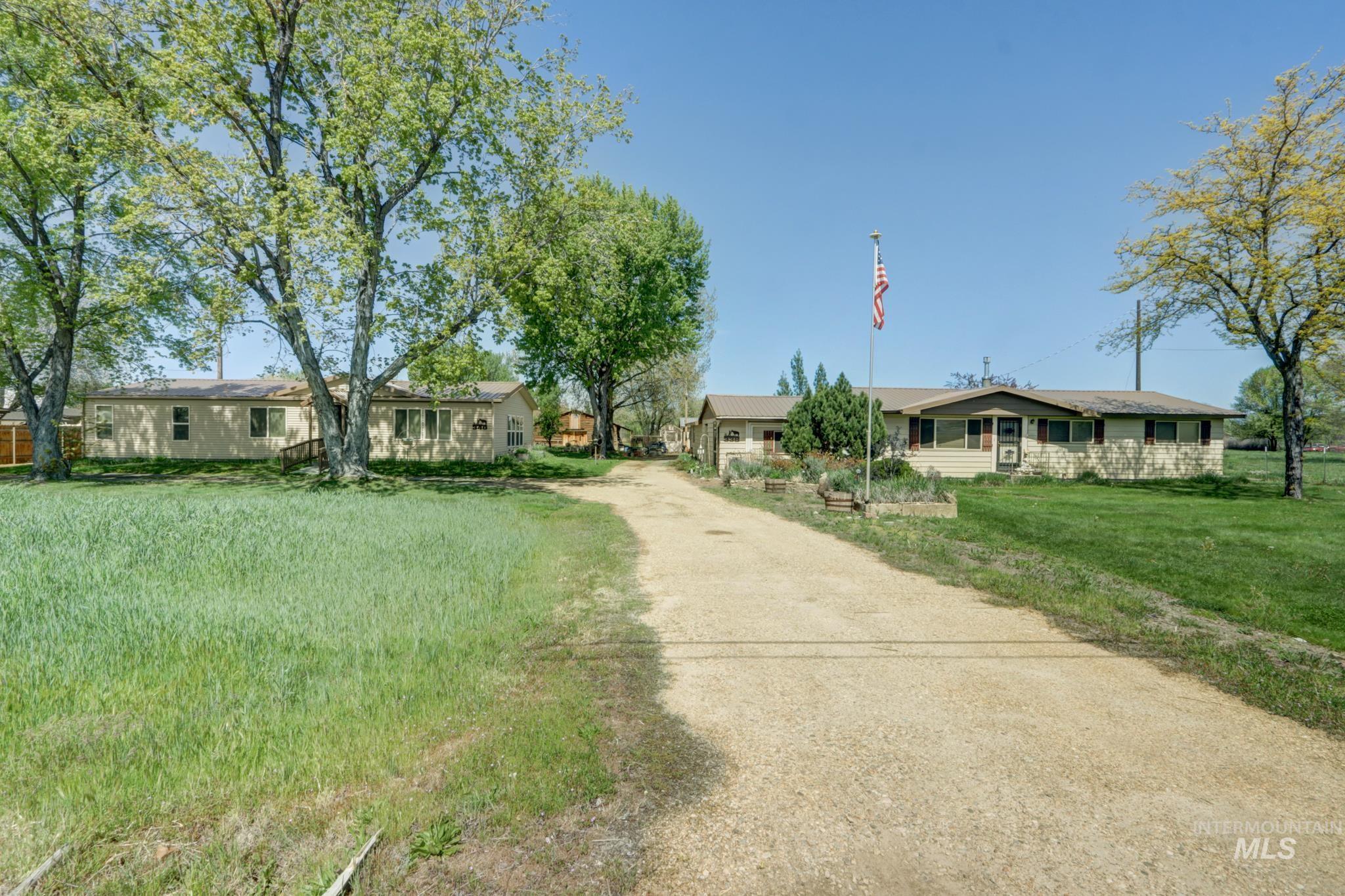 main property photo 6