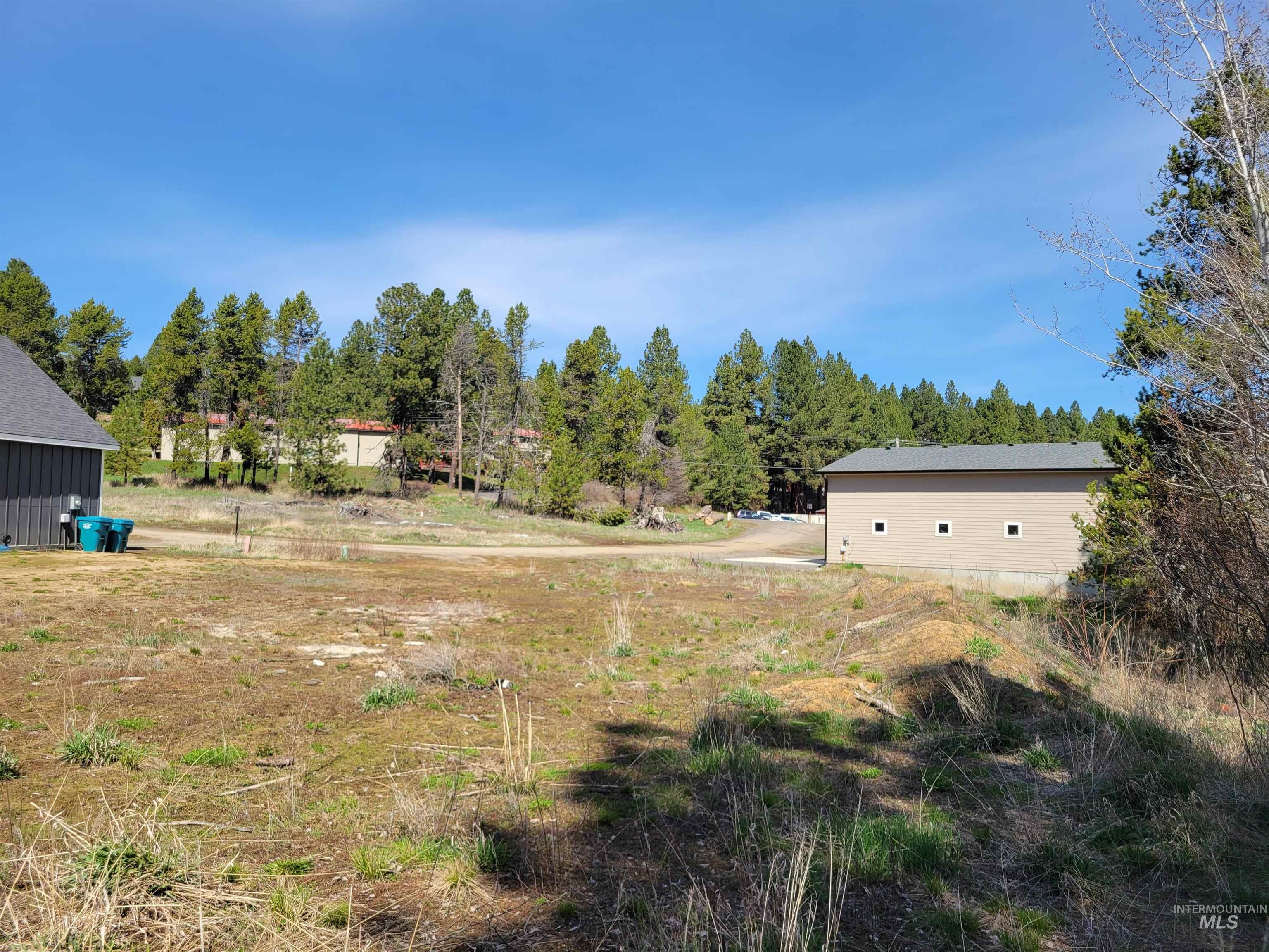 main property photo 4