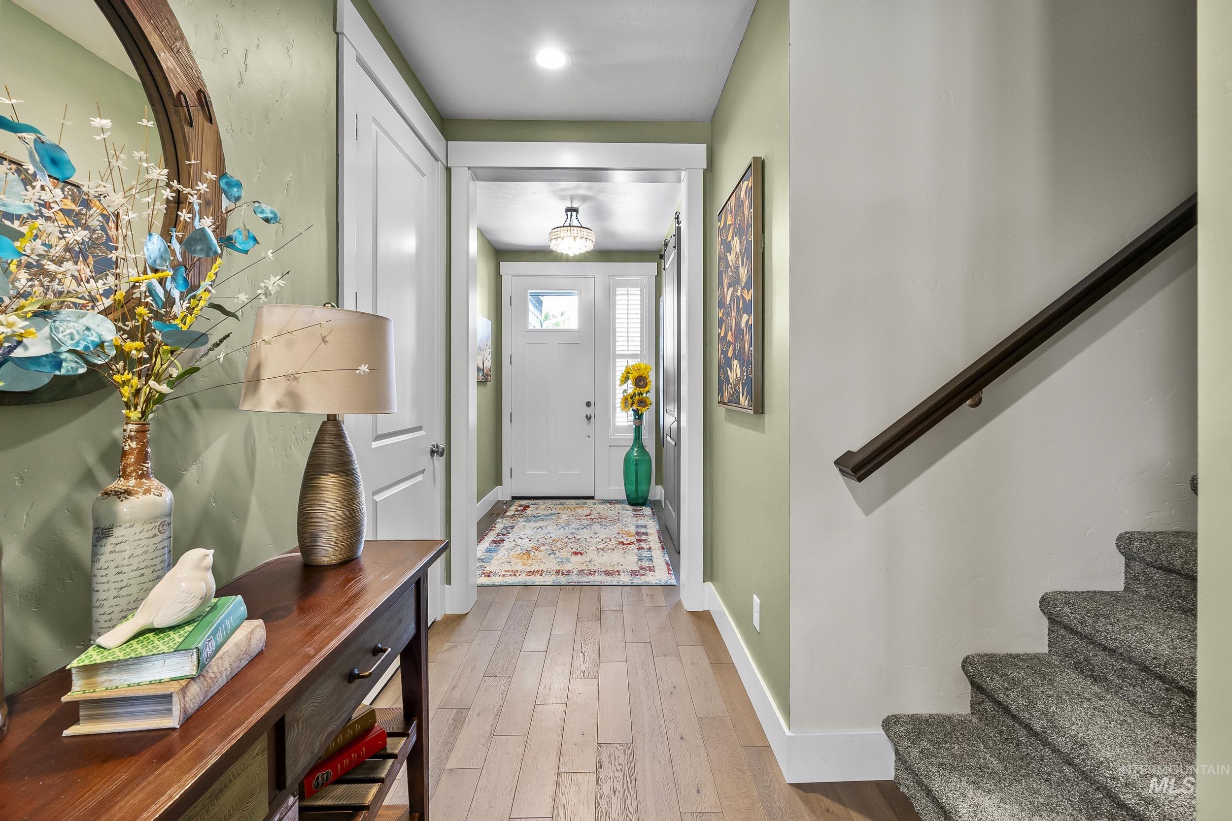 property viewer photo 10