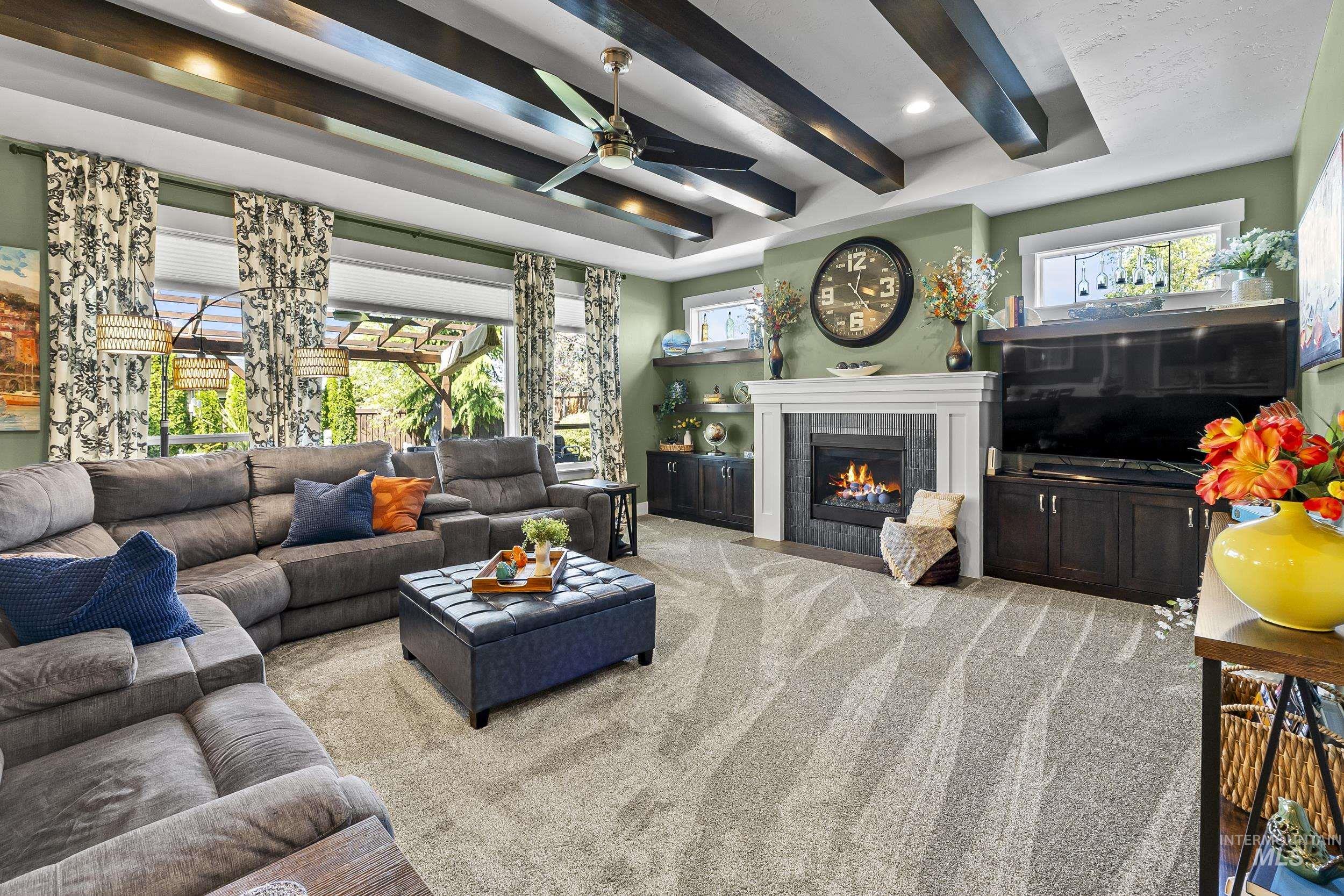 property viewer photo 11