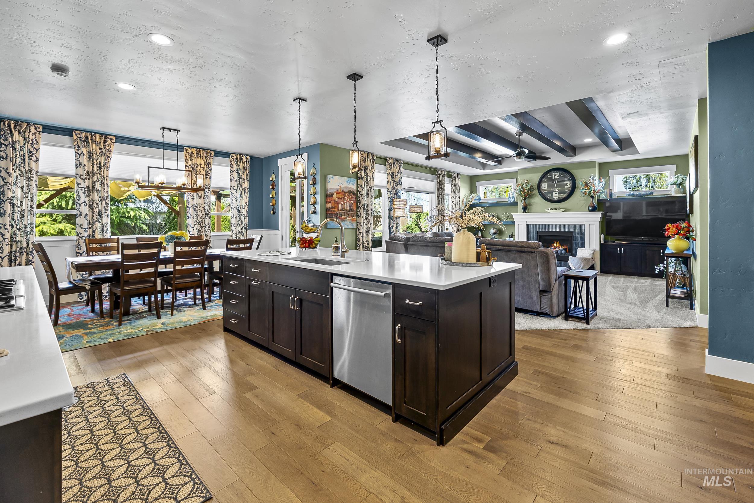 property viewer photo 14