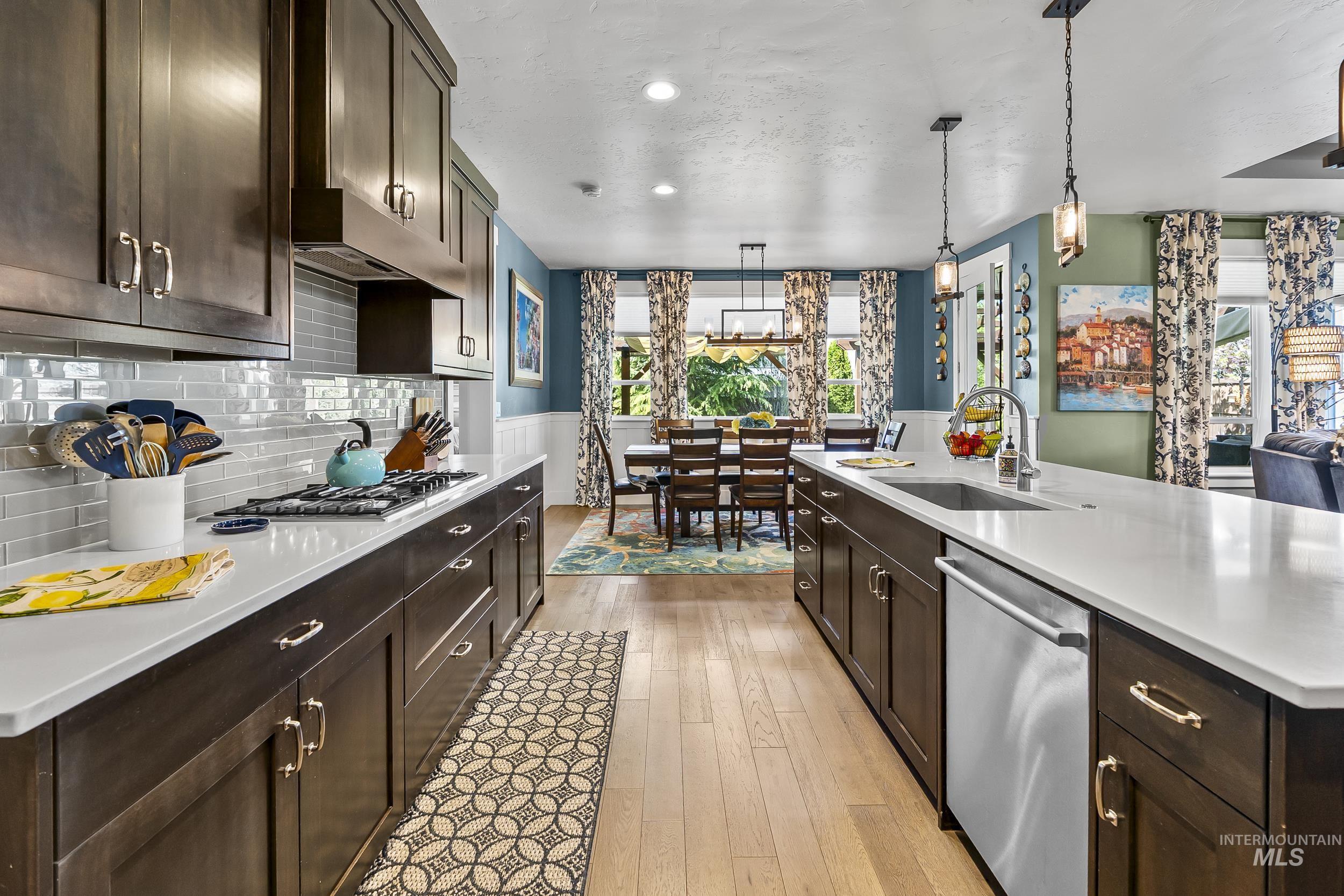 property viewer photo 15