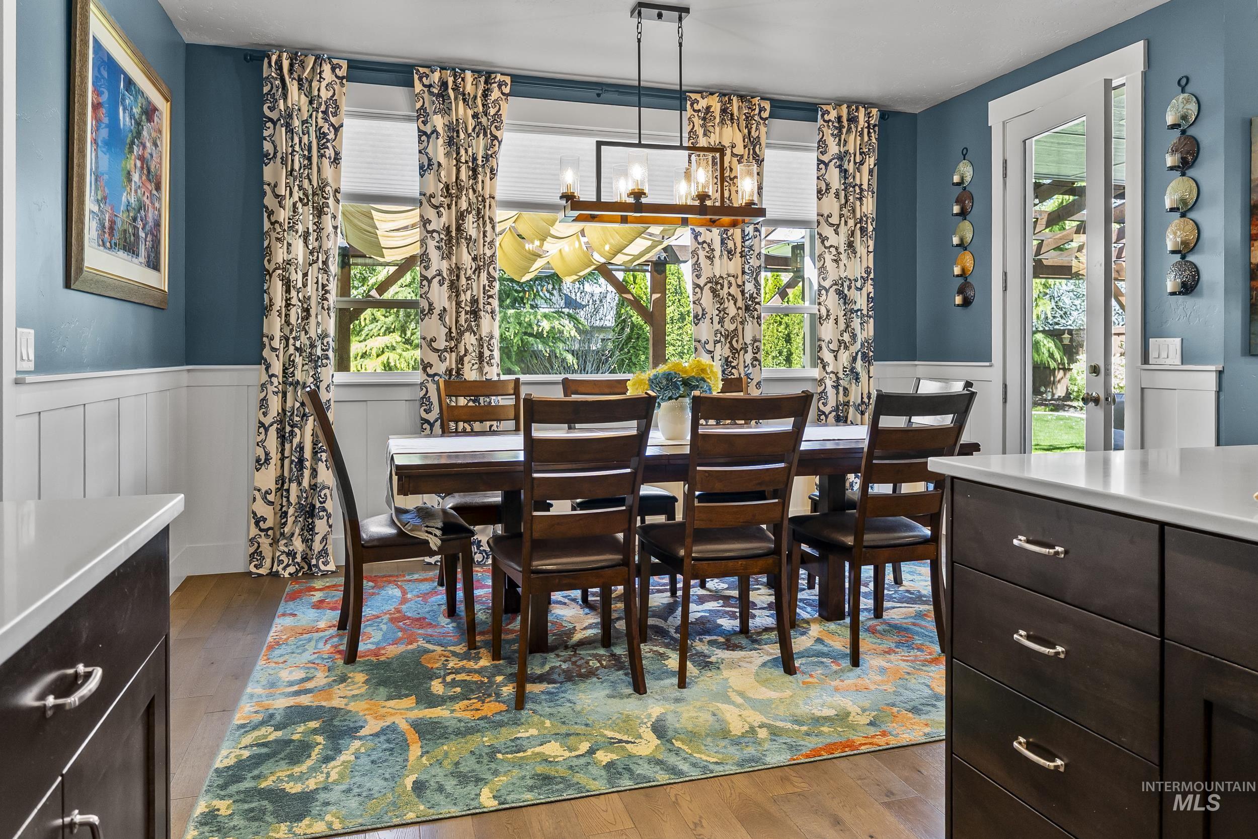 property viewer photo 18