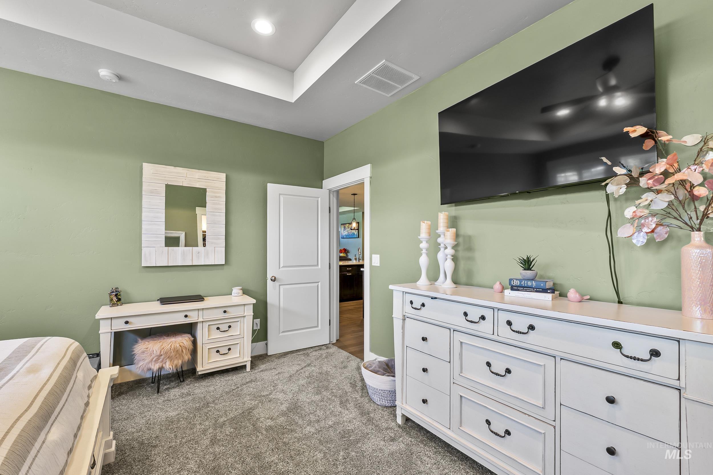 property viewer photo 27