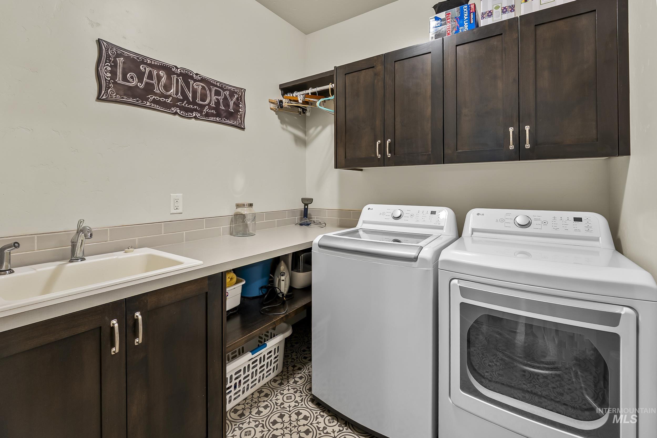 property viewer photo 33