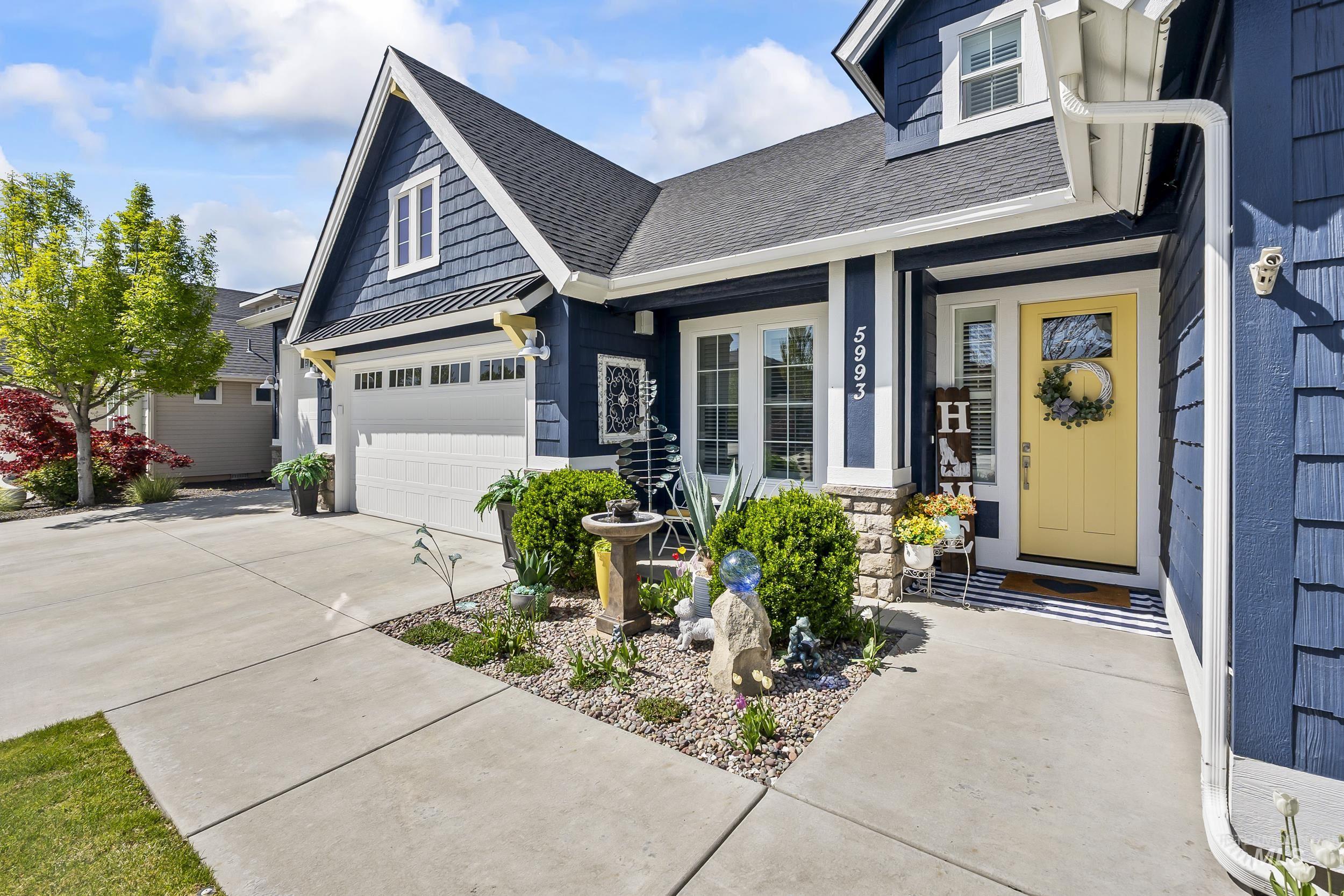property viewer photo 4