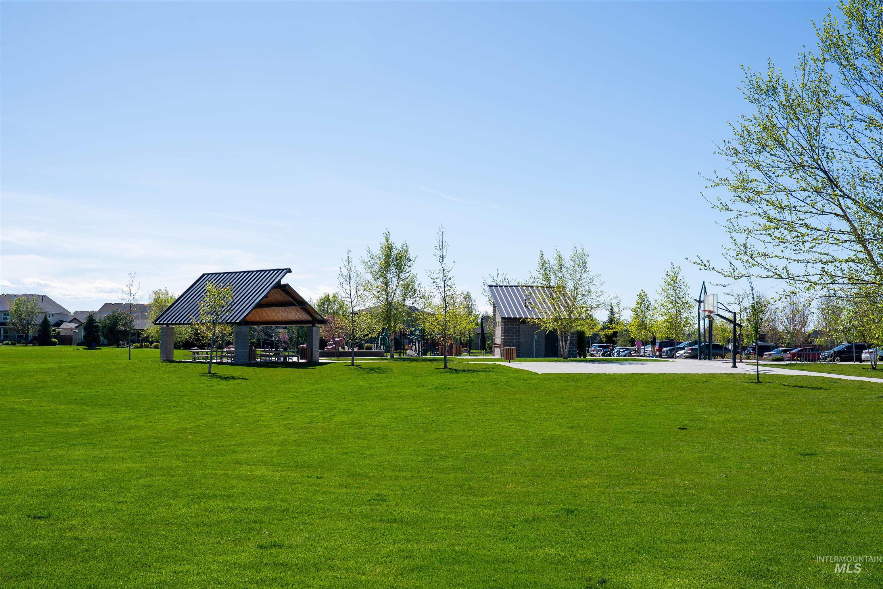 property viewer photo 48