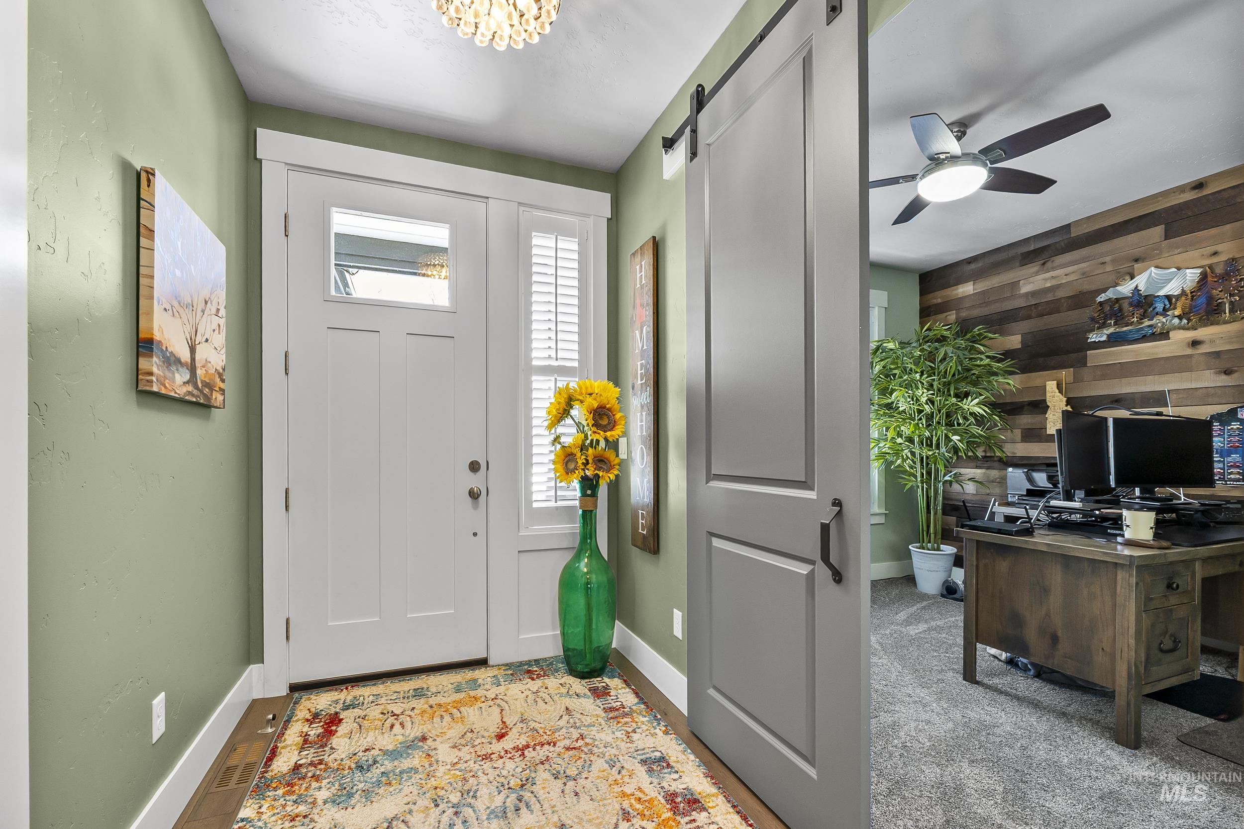 property viewer photo 7