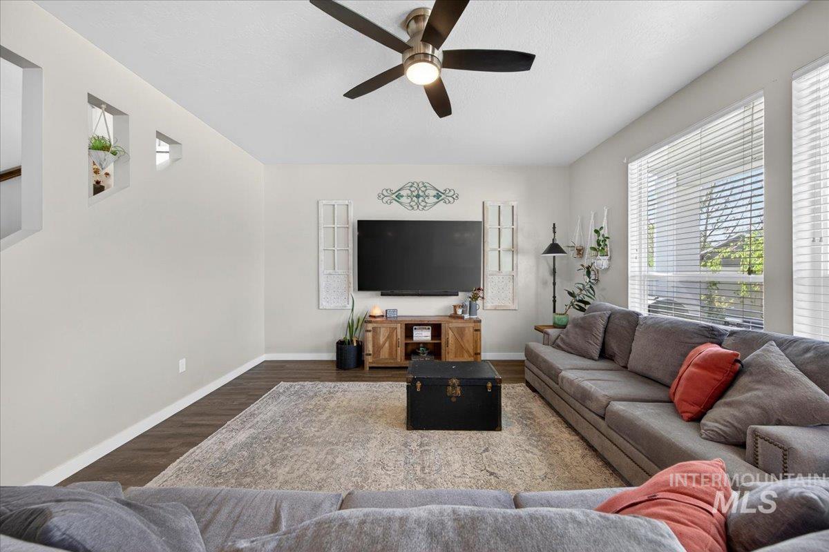 property viewer photo 14