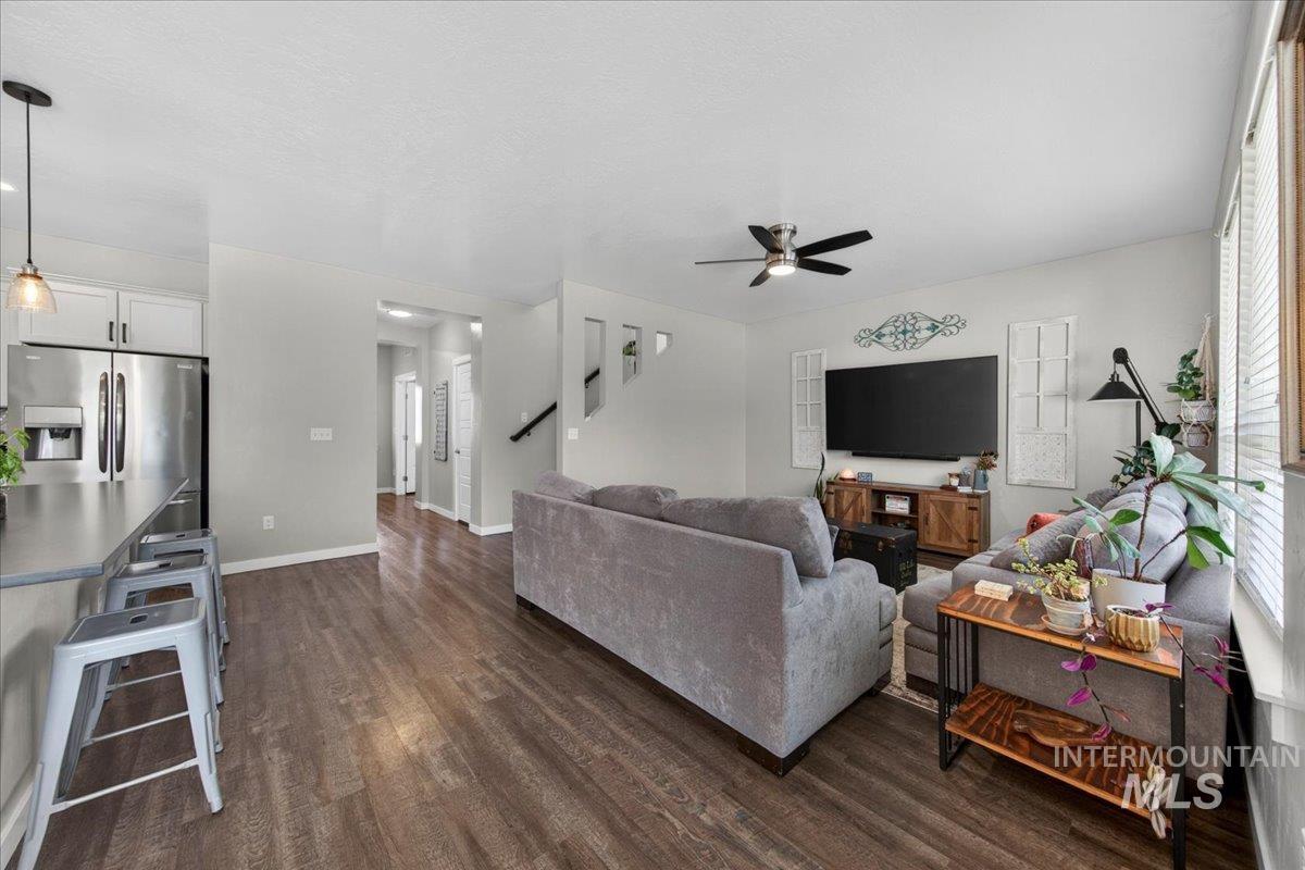 property viewer photo 15