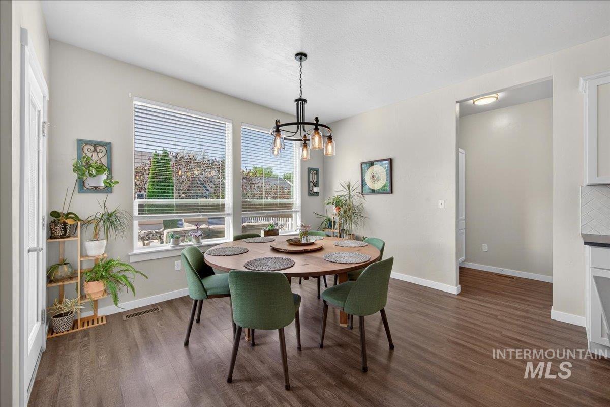 property viewer photo 18