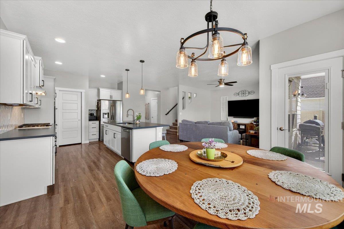 property viewer photo 19