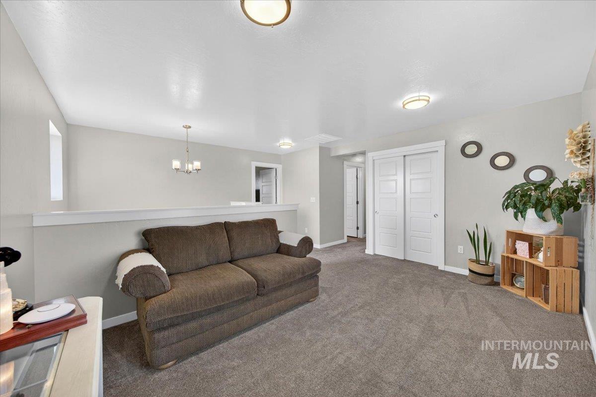 property viewer photo 23