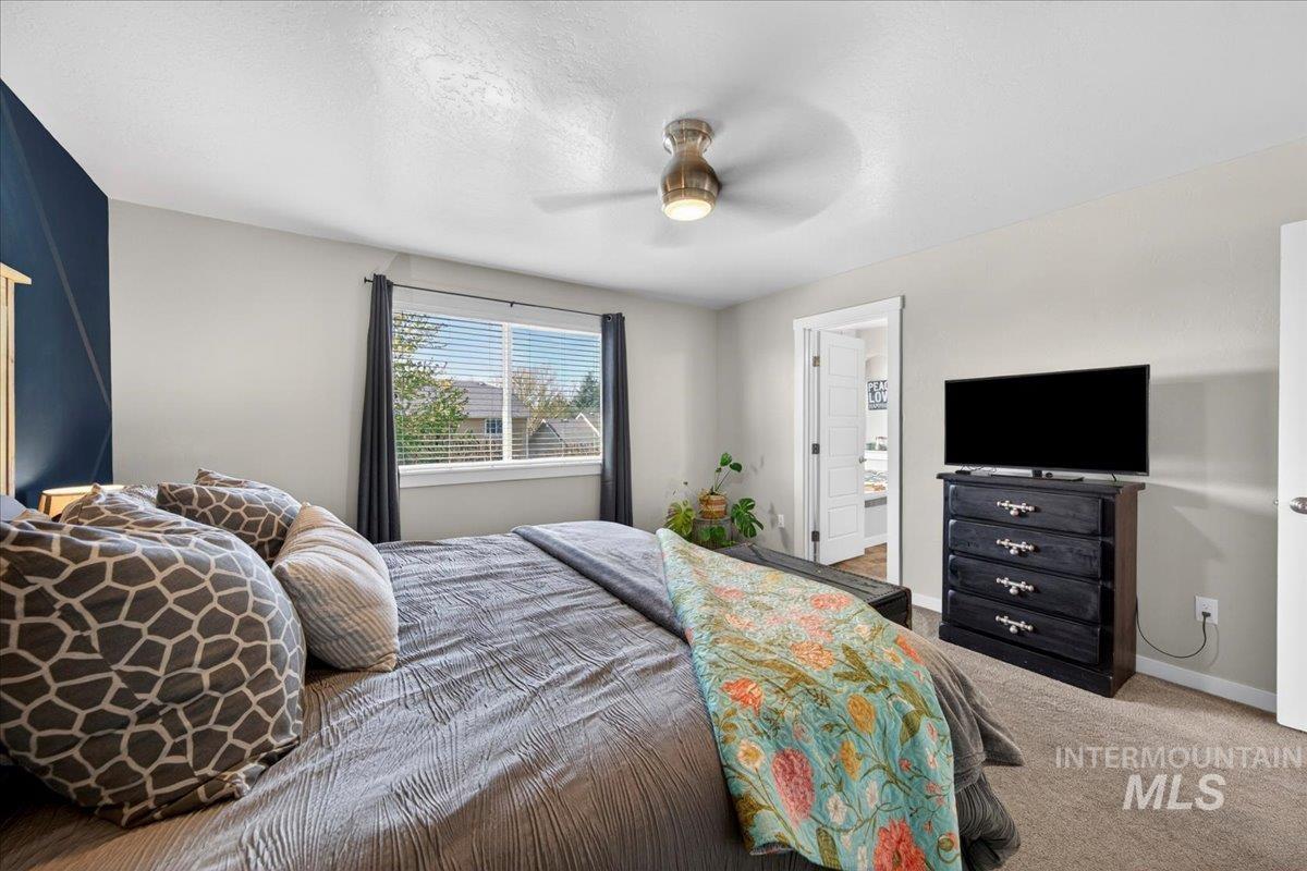 property viewer photo 25