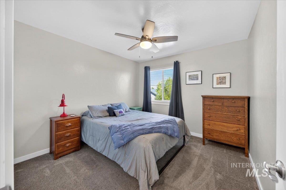property viewer photo 35