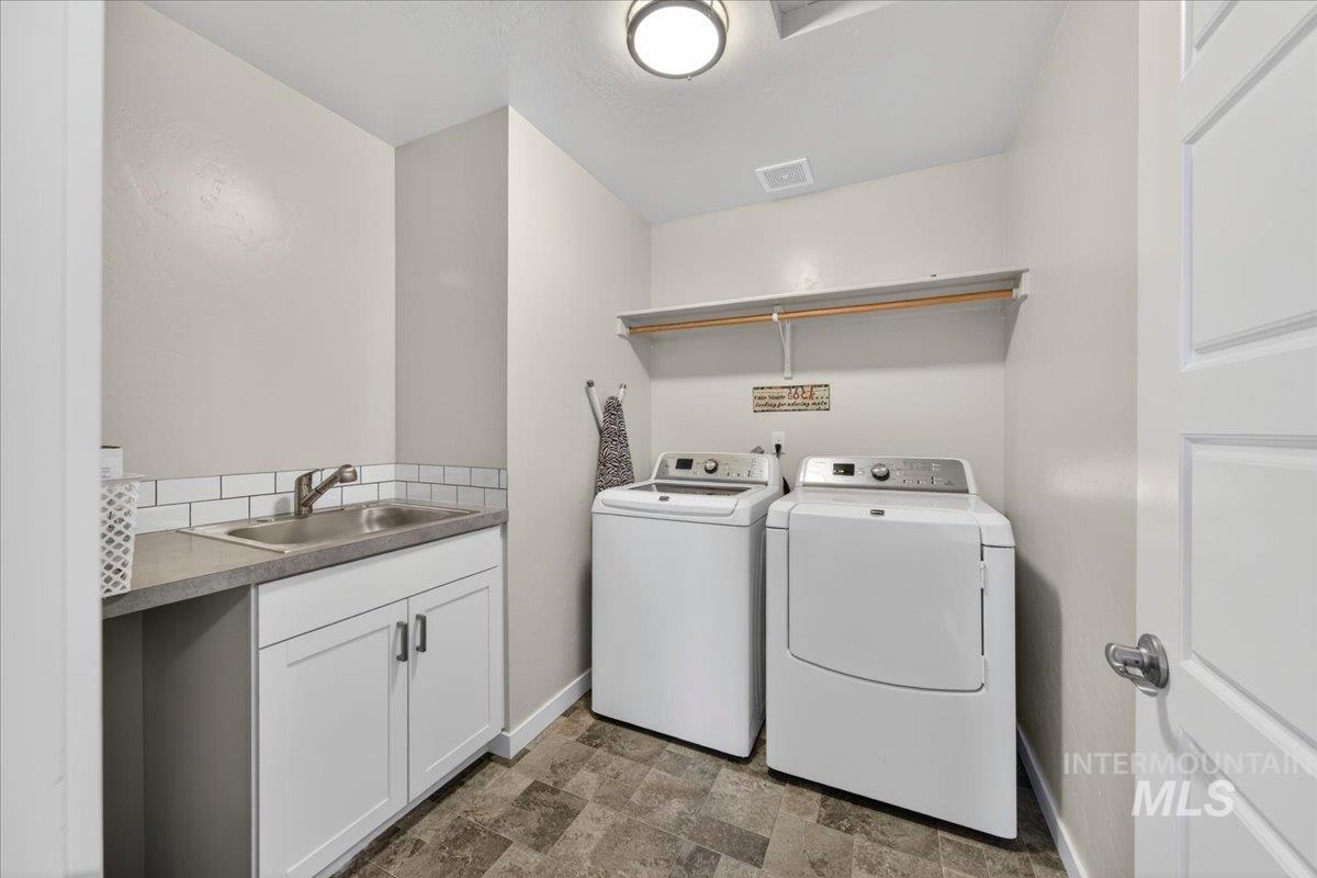 property viewer photo 42
