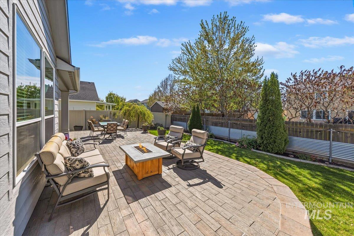 property viewer photo 46