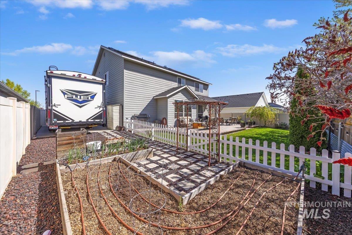property viewer photo 49