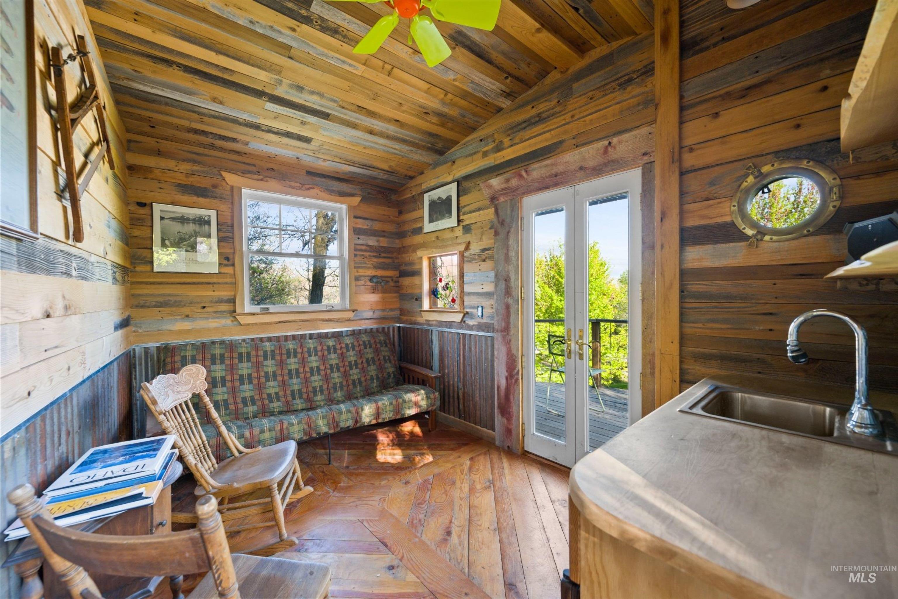 main property photo 44