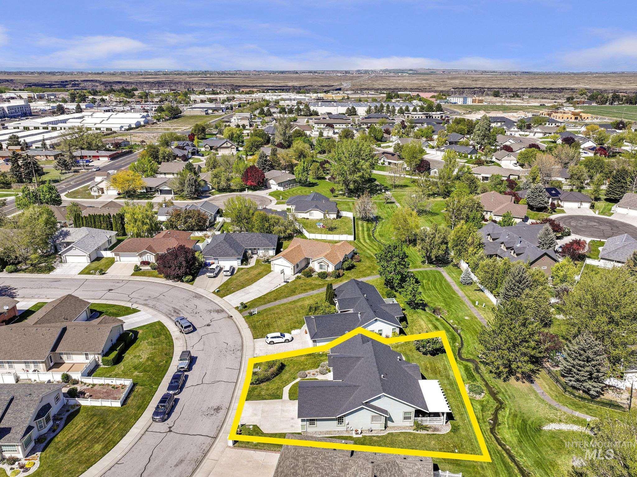 main property photo 44