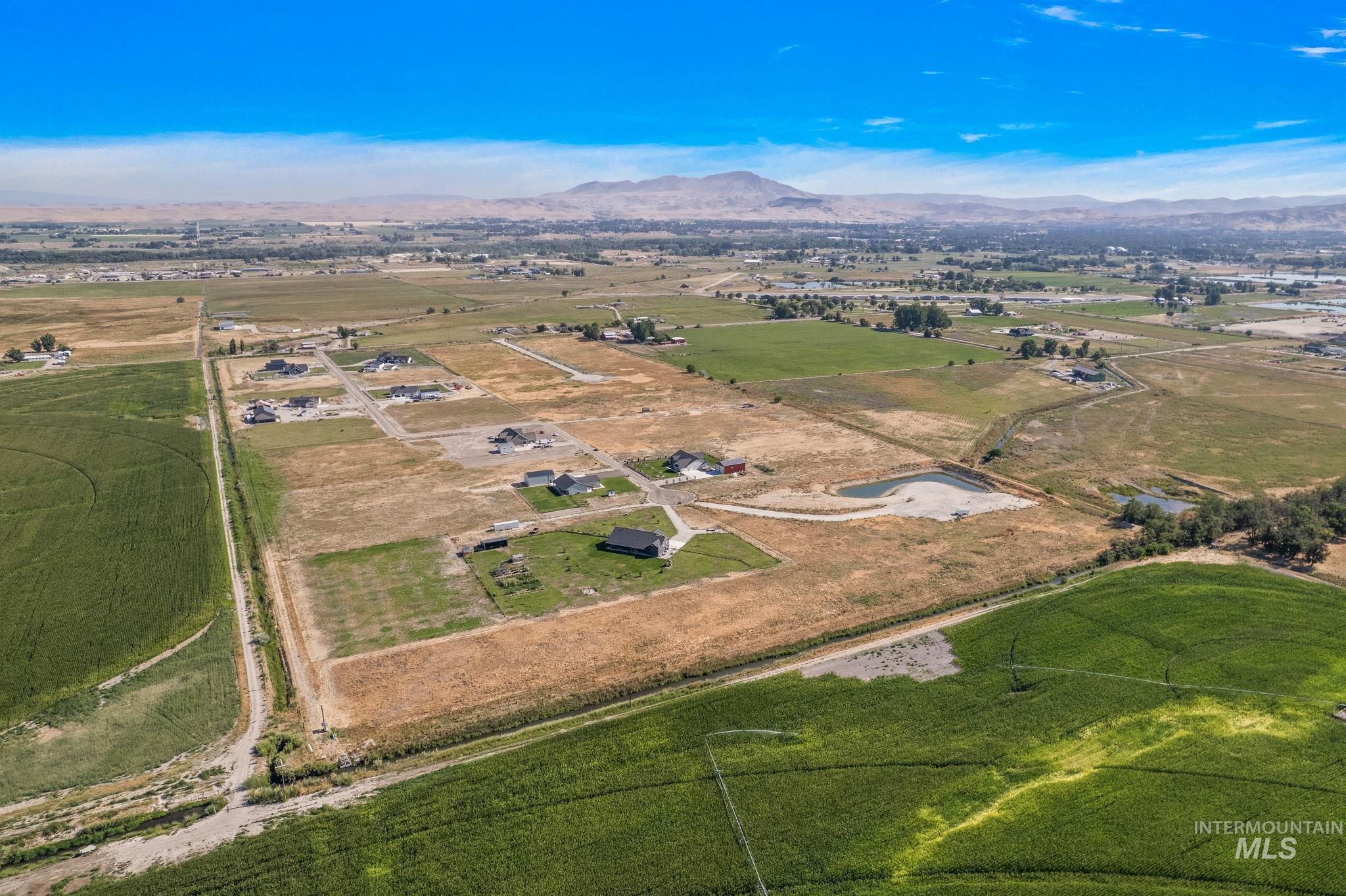 main property photo 4