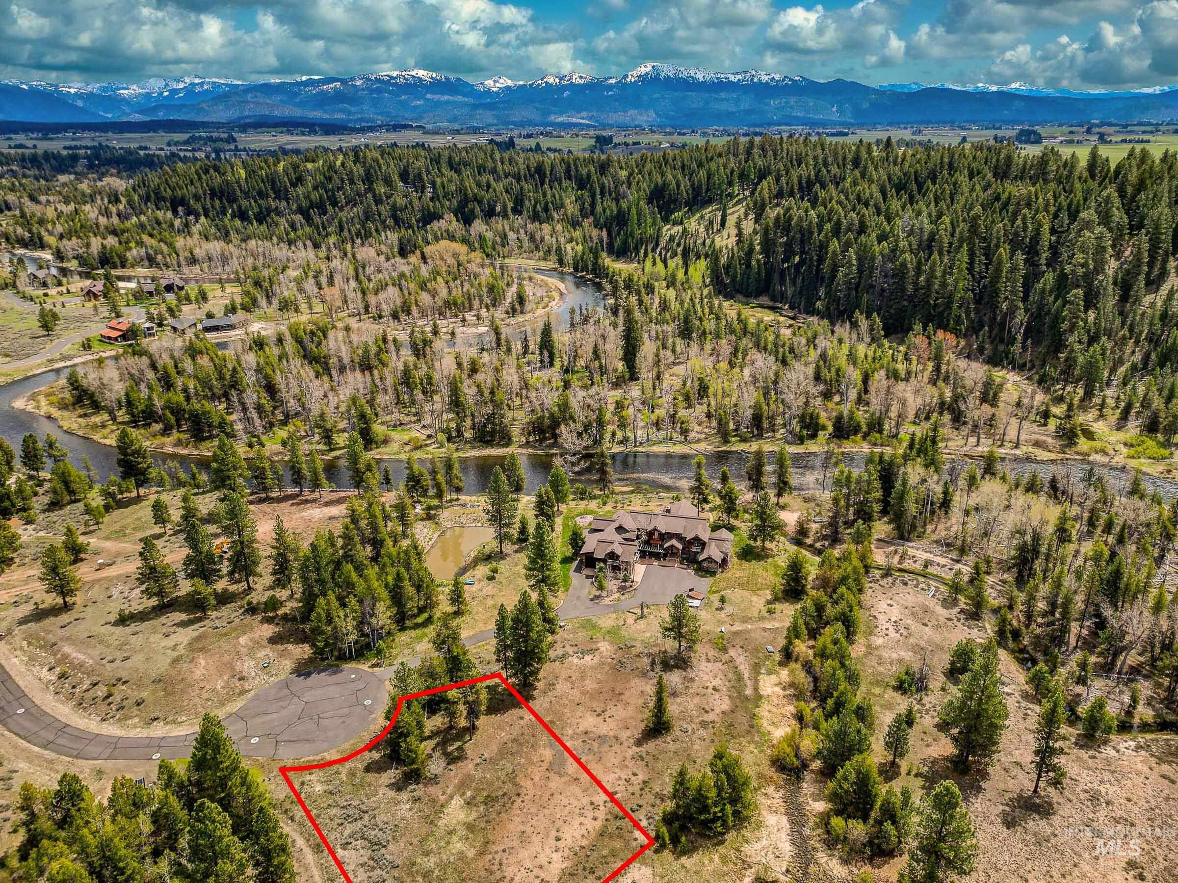 main property photo 17