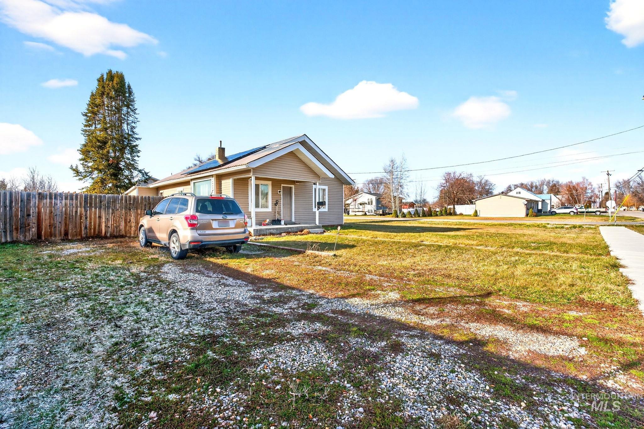 main property photo 33