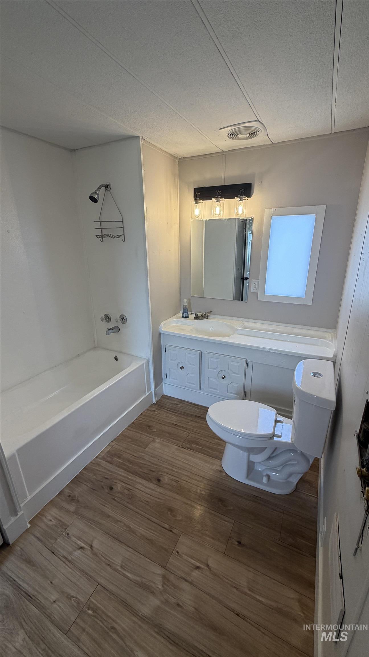 property viewer photo 17