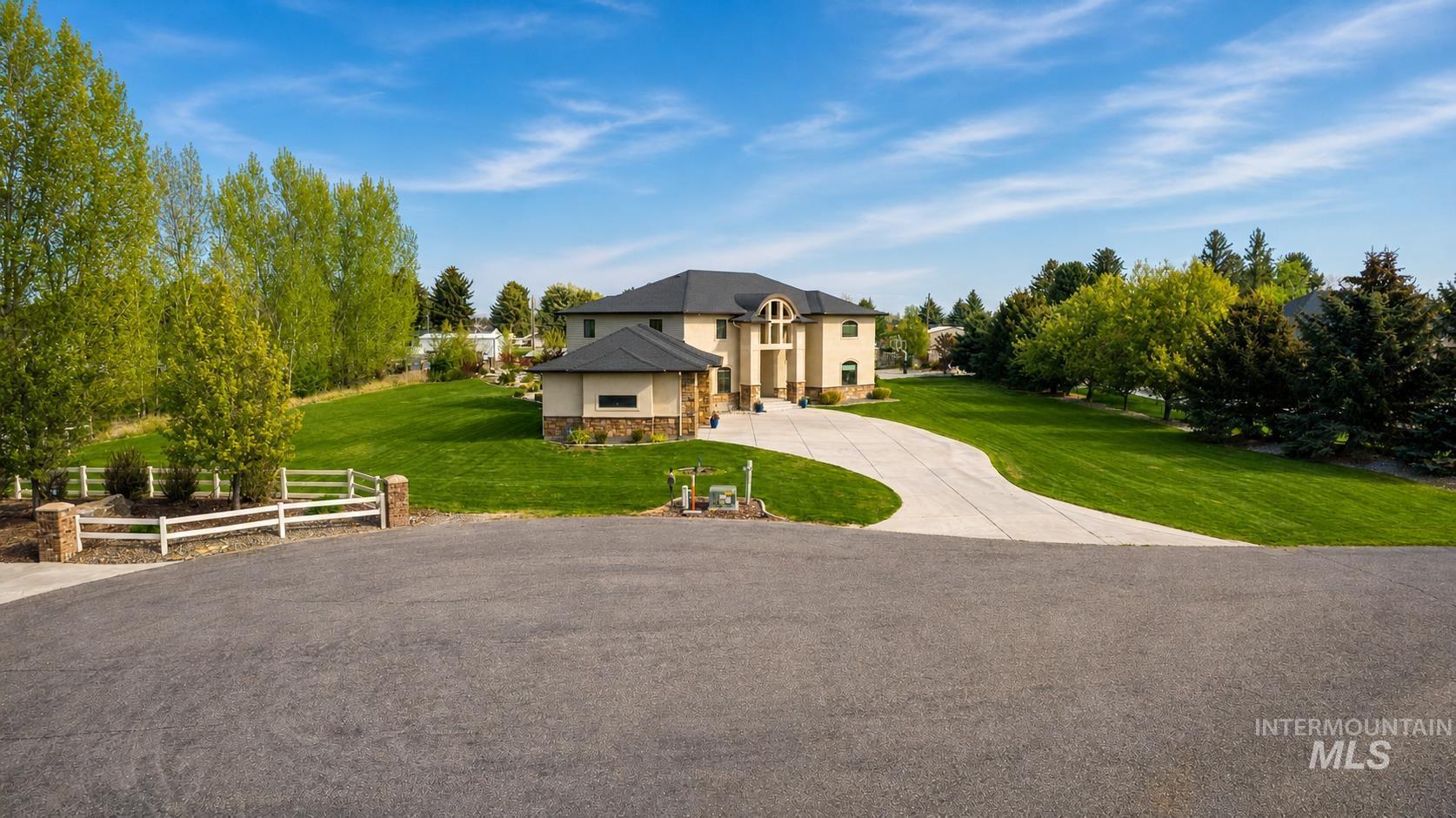 main property photo 45