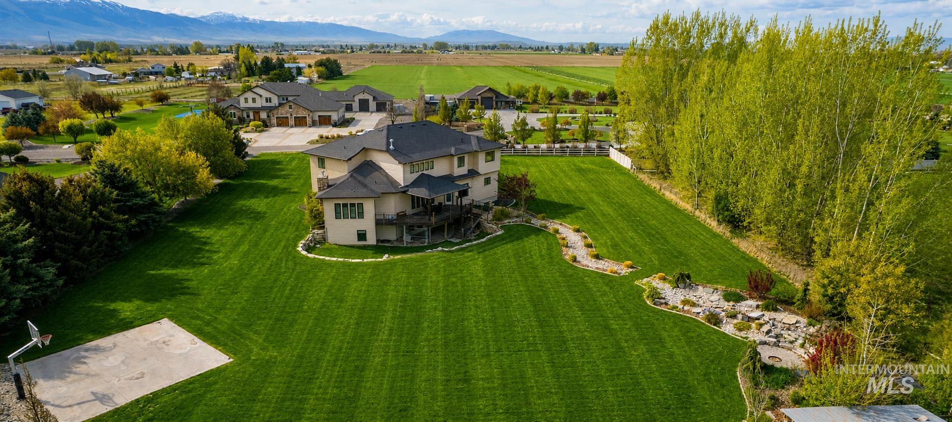main property photo 47
