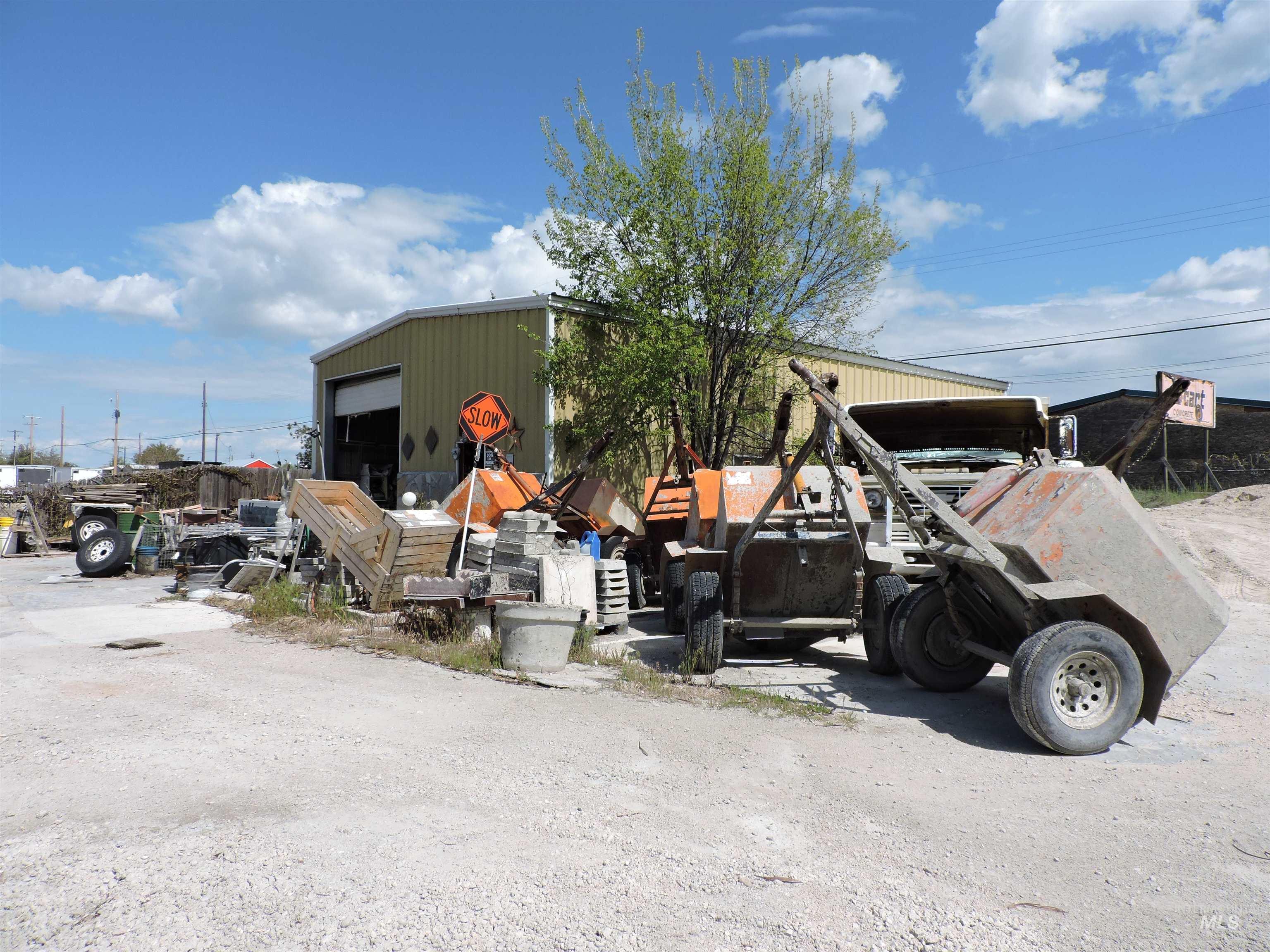 main property photo 6