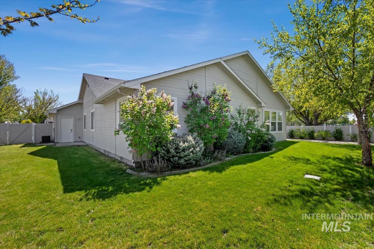 property viewer photo 14