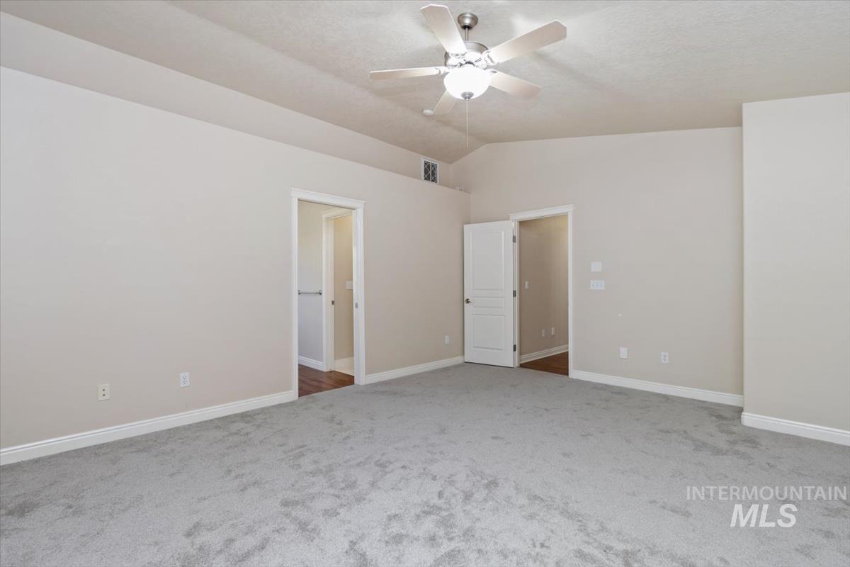 property viewer photo 17