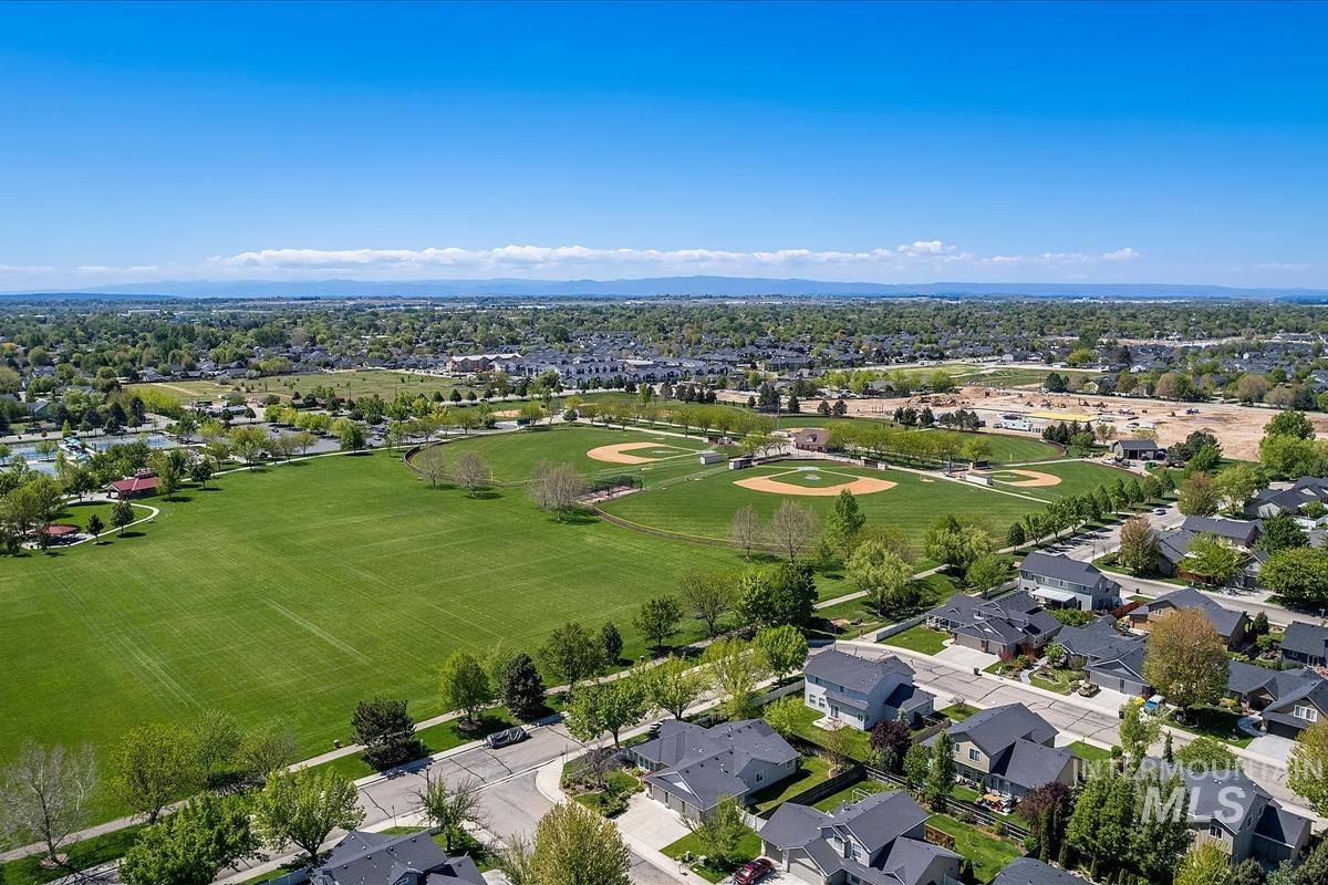 property viewer photo 26