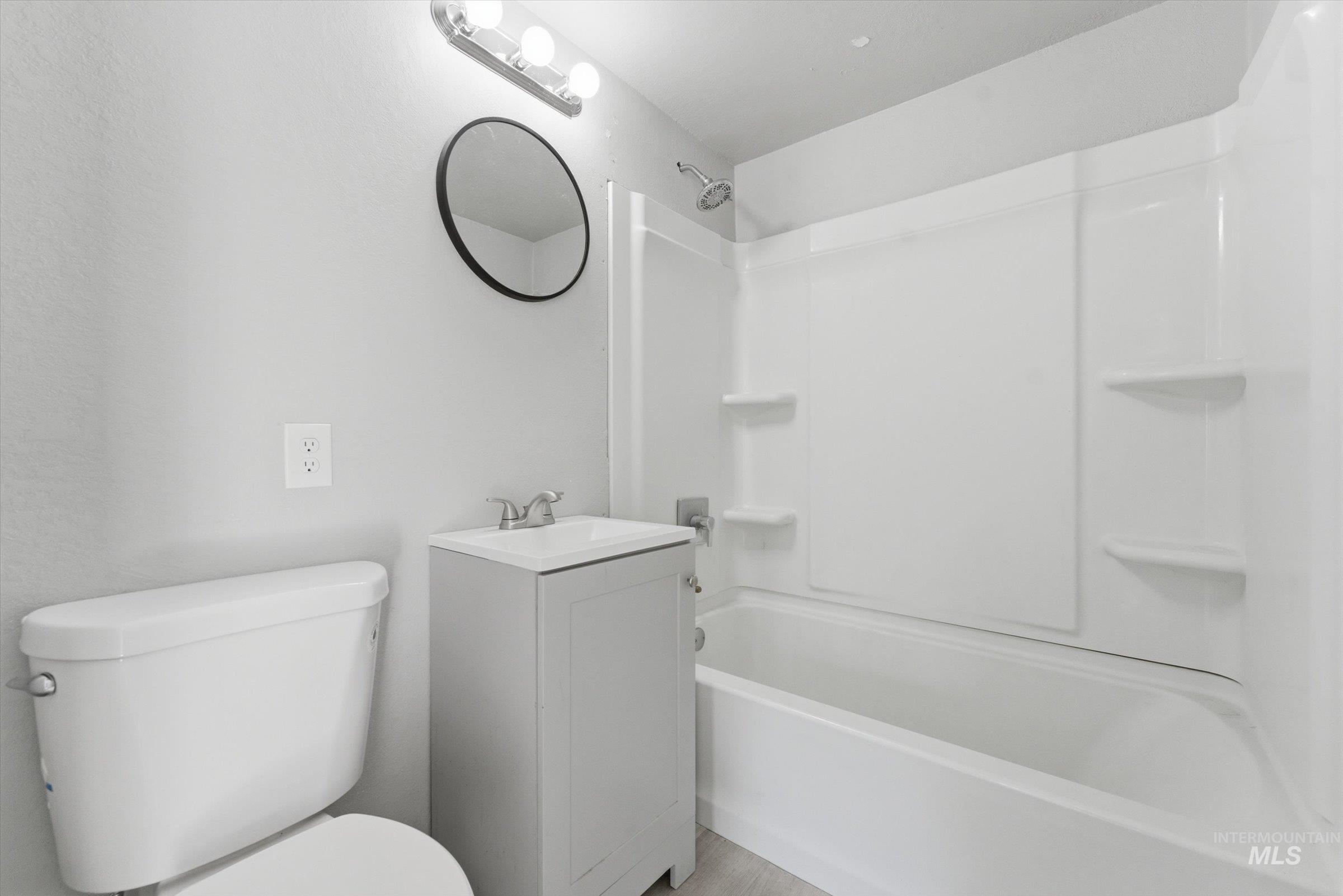 property viewer photo 10