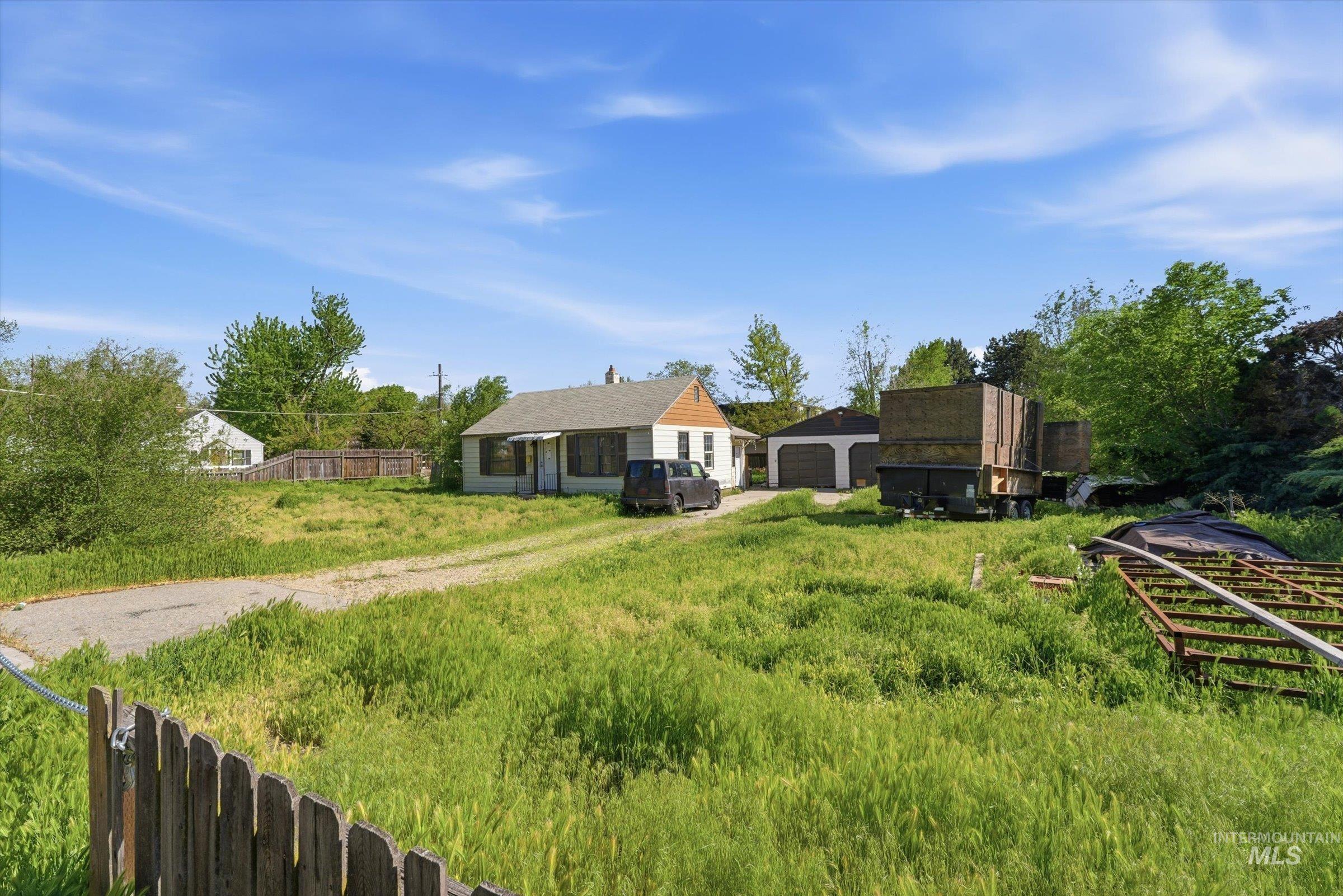 property viewer photo 16