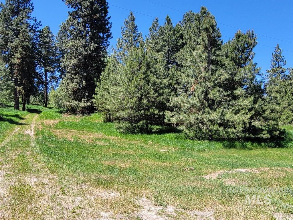 main property photo 18
