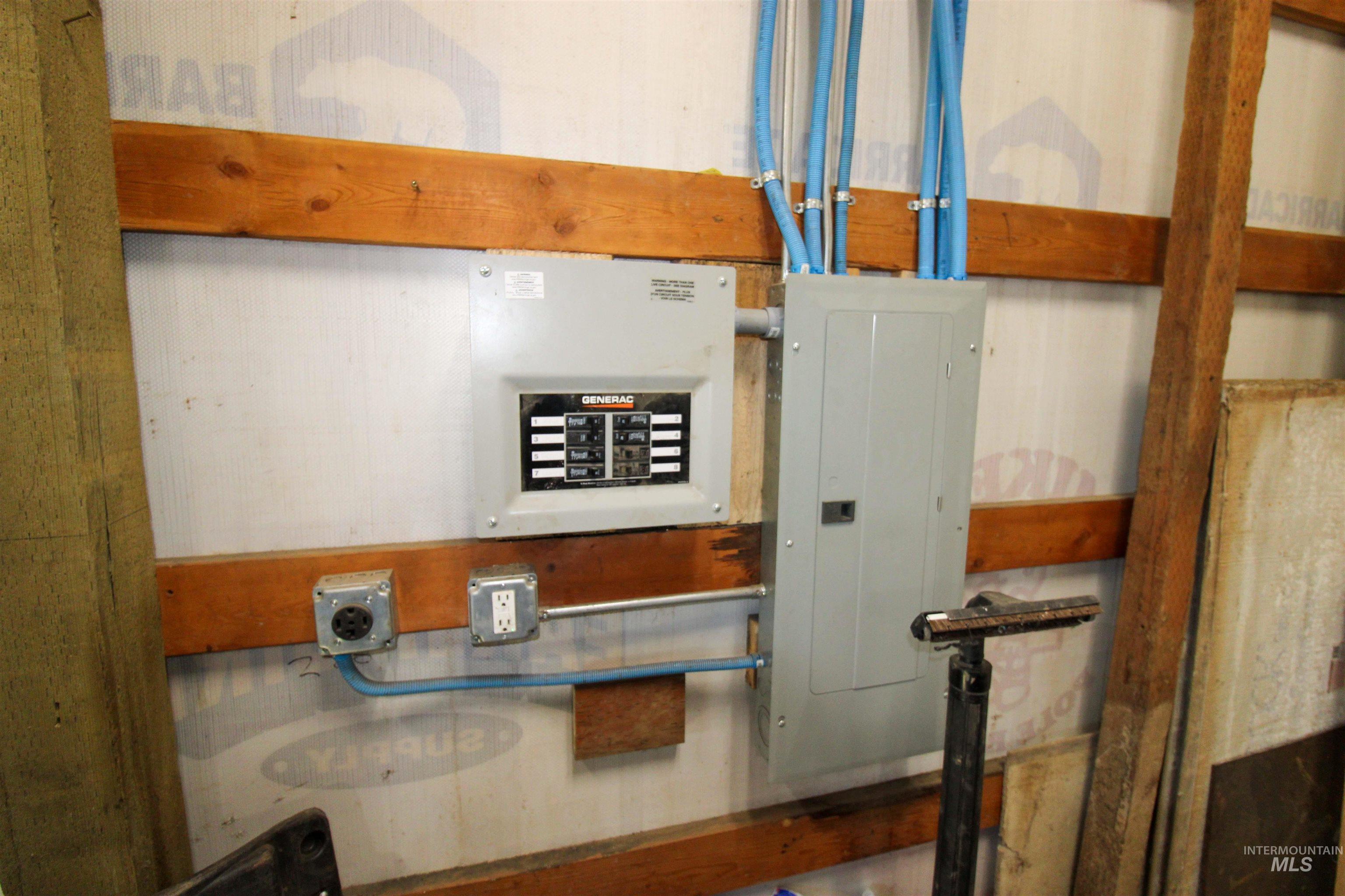 main property photo 16