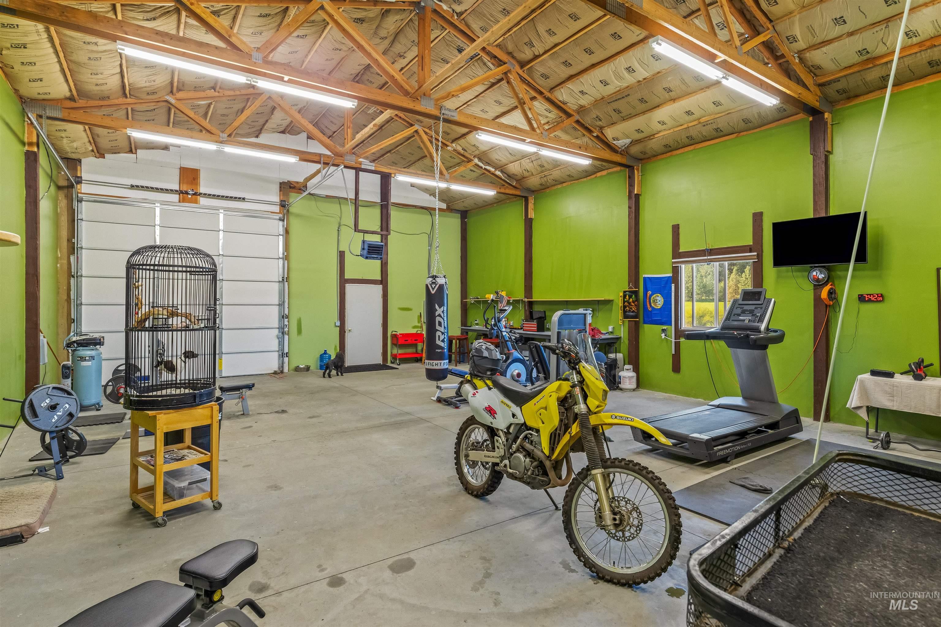 main property photo 43