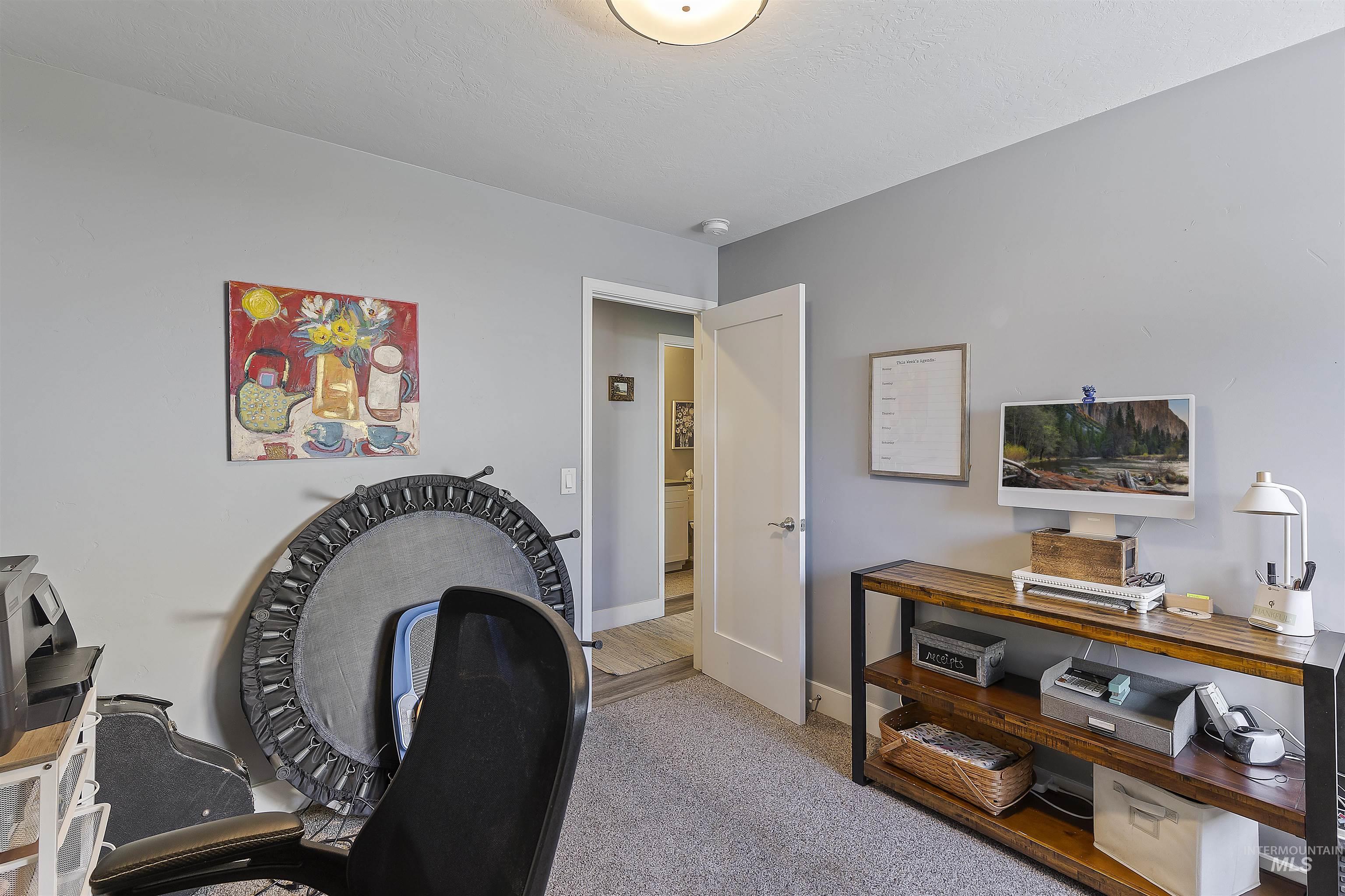 property viewer photo 18