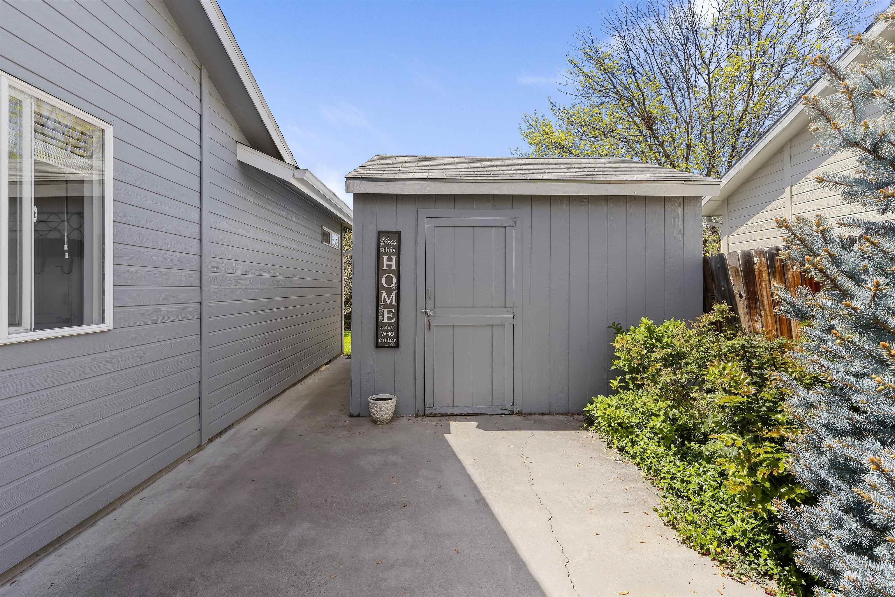 property viewer photo 21