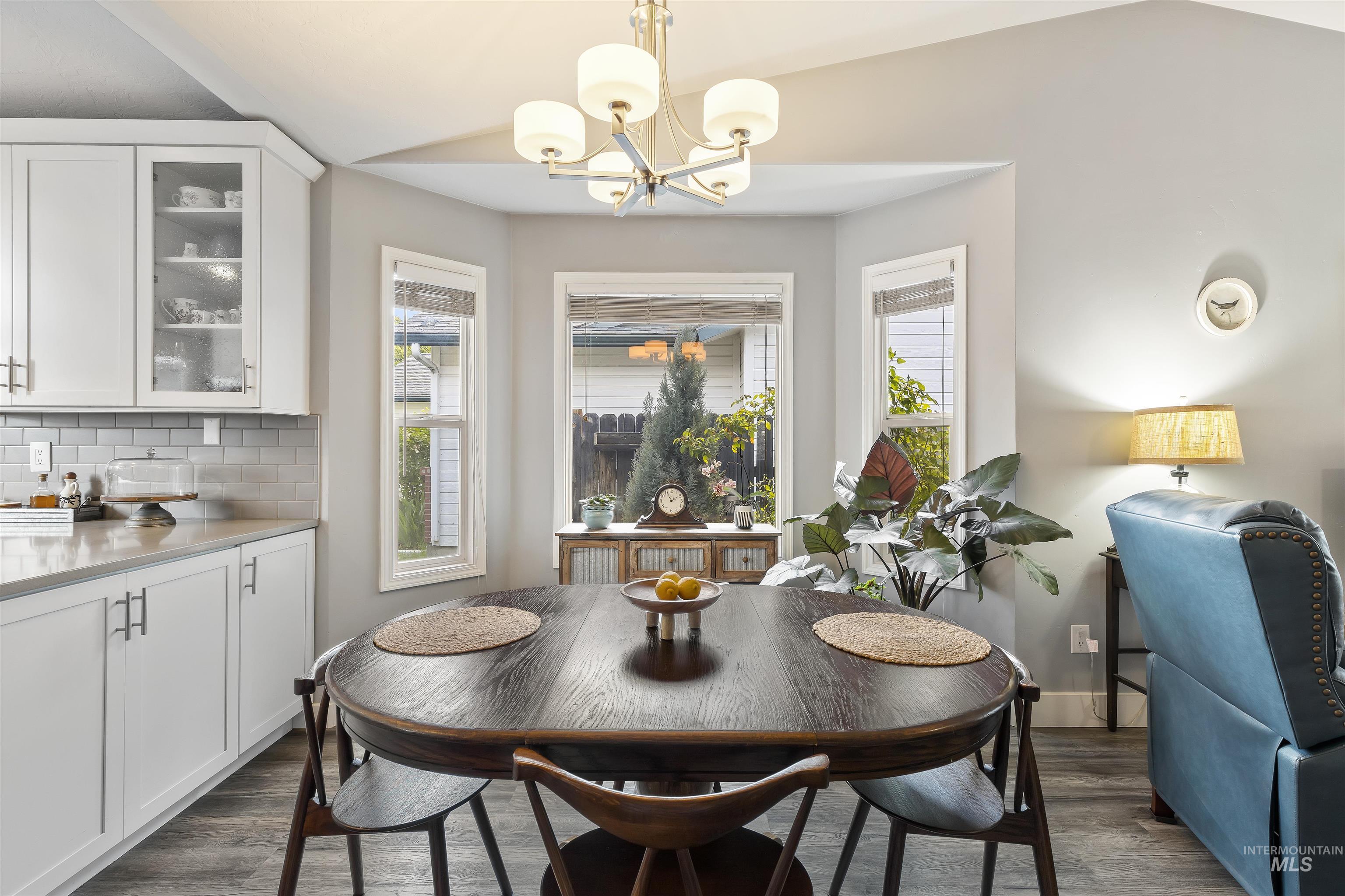 property viewer photo 7