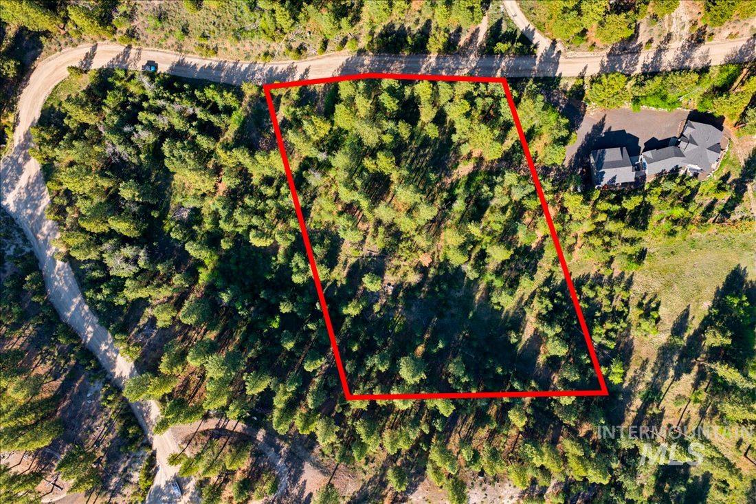main property photo 13