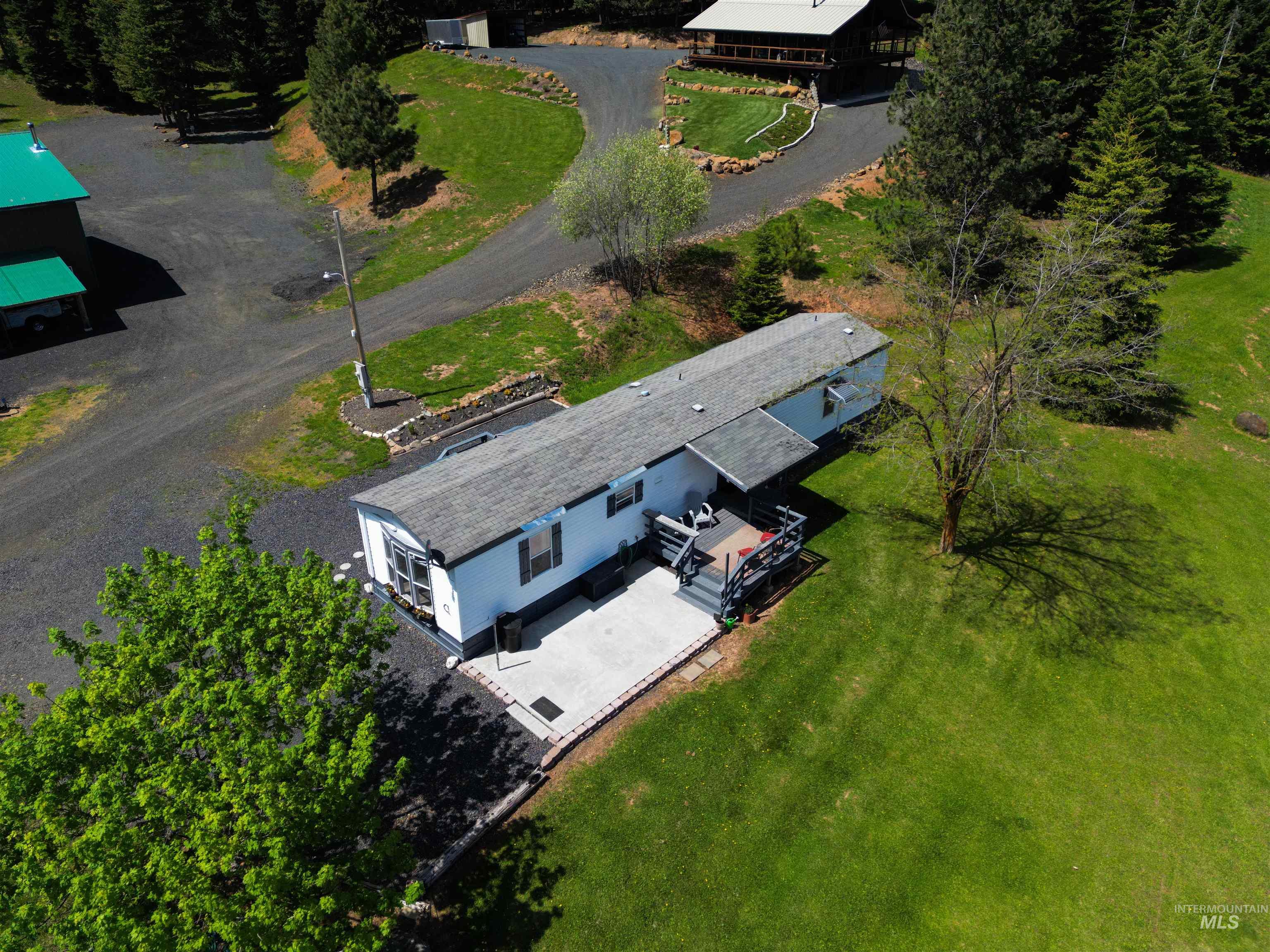 main property photo 27