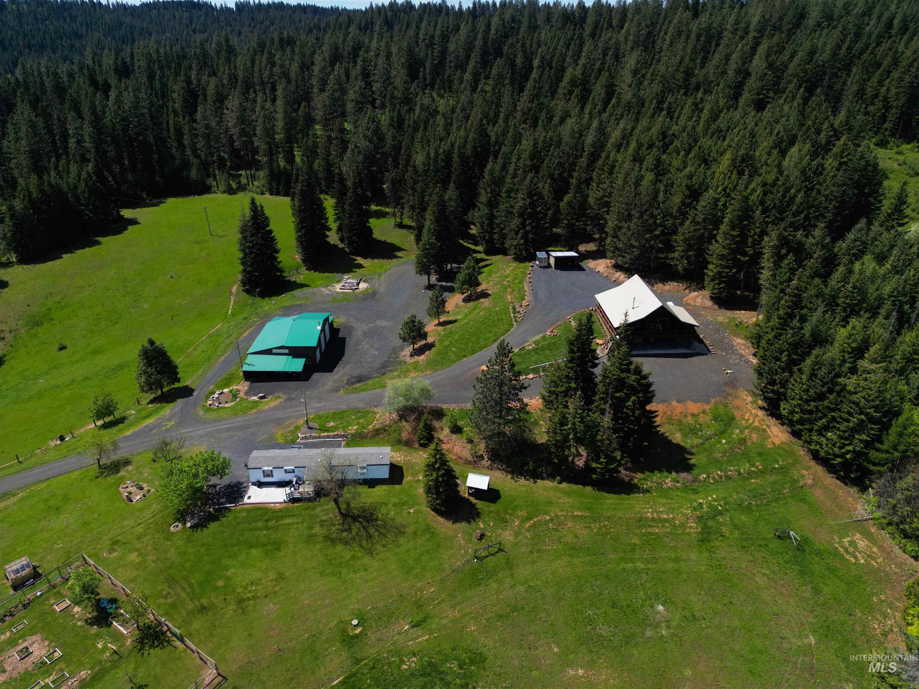 main property photo 41