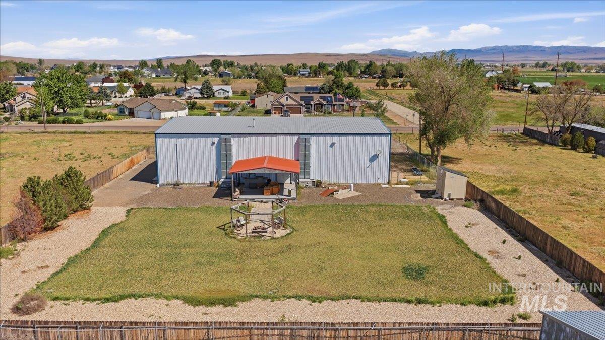 main property photo 13