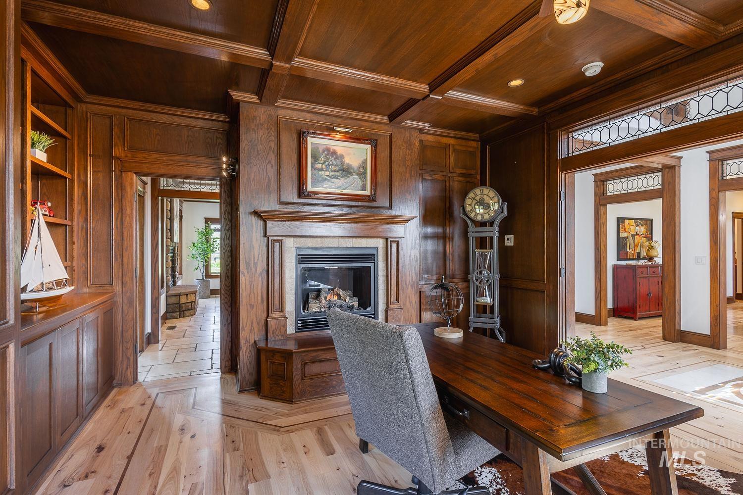 main property photo 15