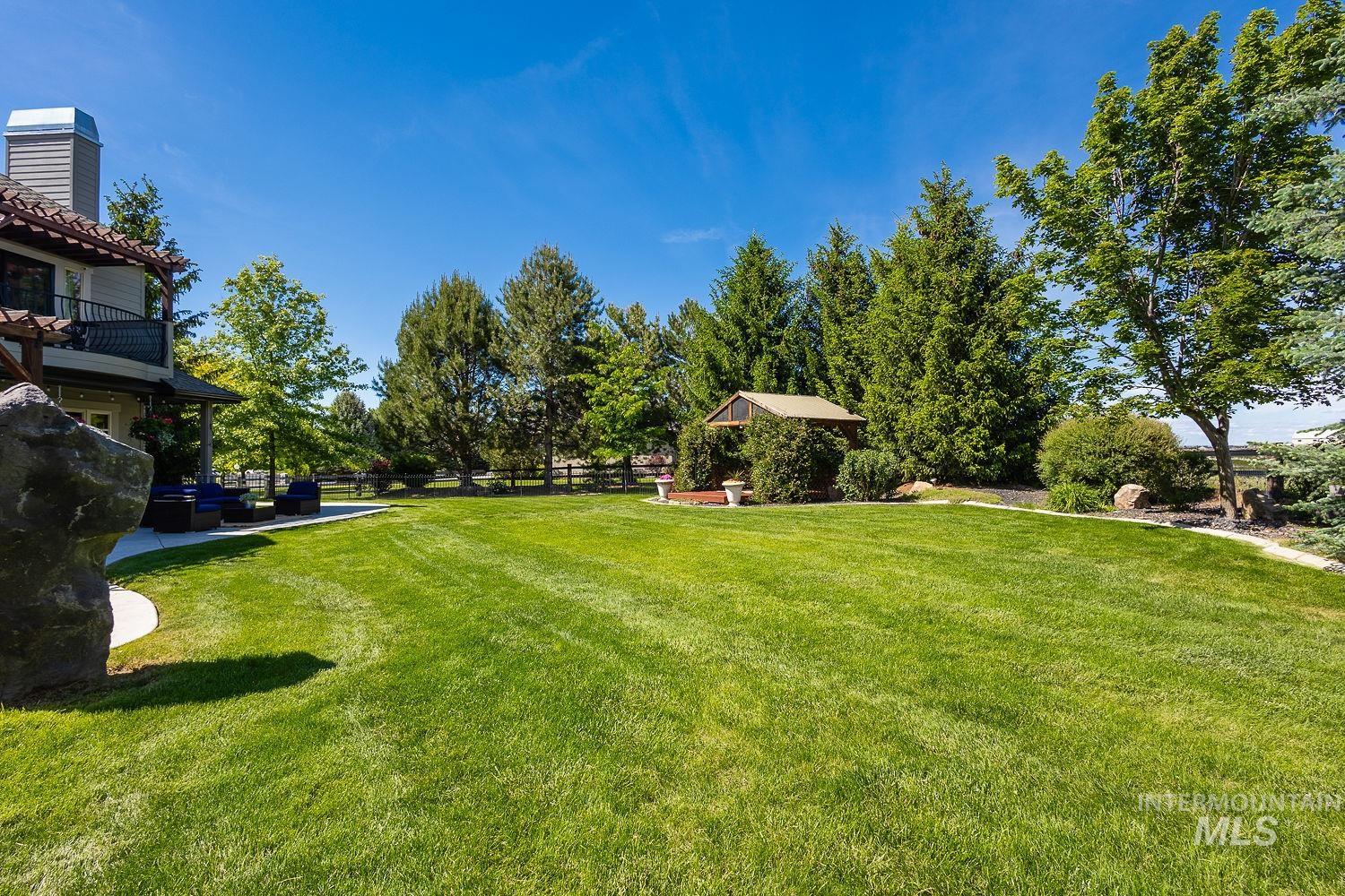 main property photo 43