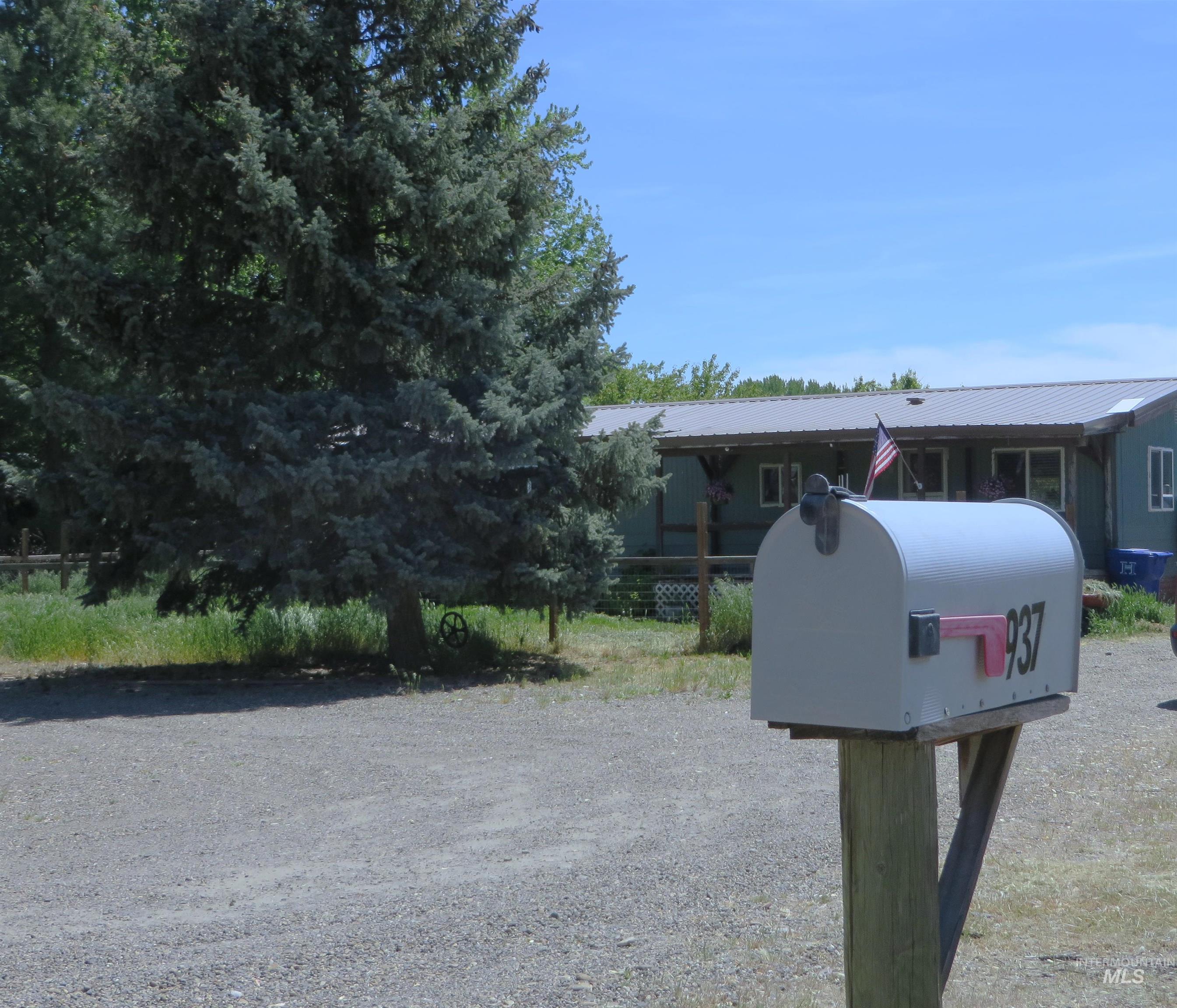 main property photo 22