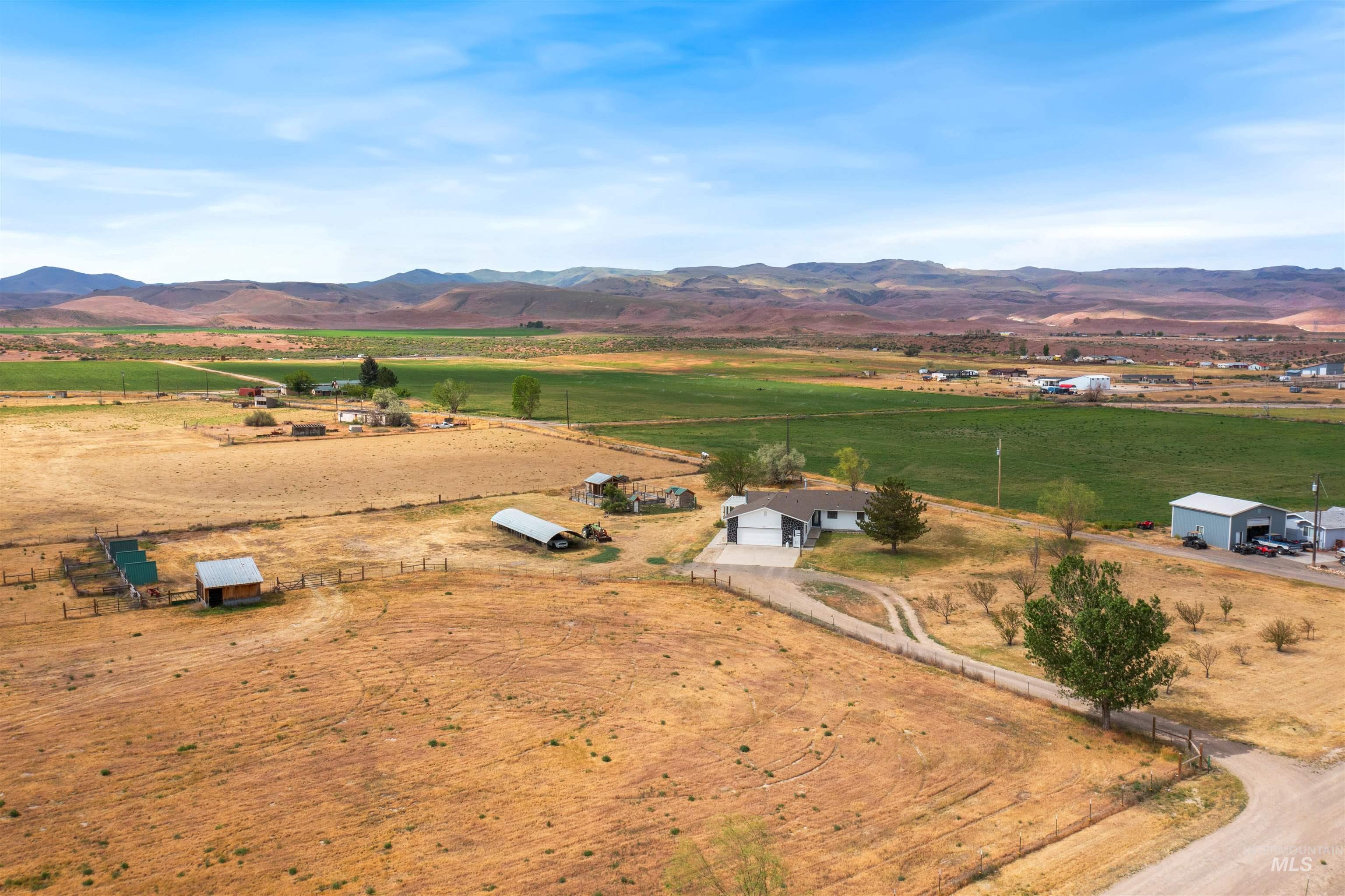 main property photo 41